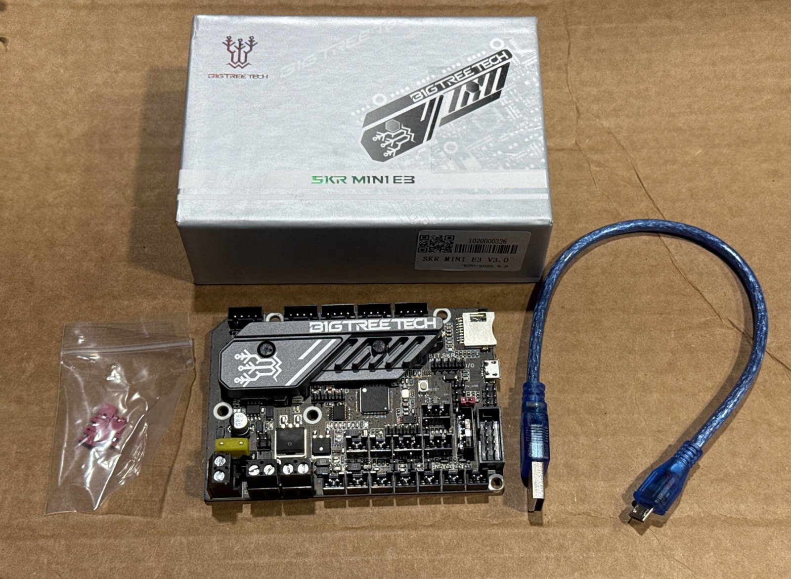BIGTREETECH Upgrade SKR Mini E3 V3.0 Control Board 32bit for Ender 3 Motherboard