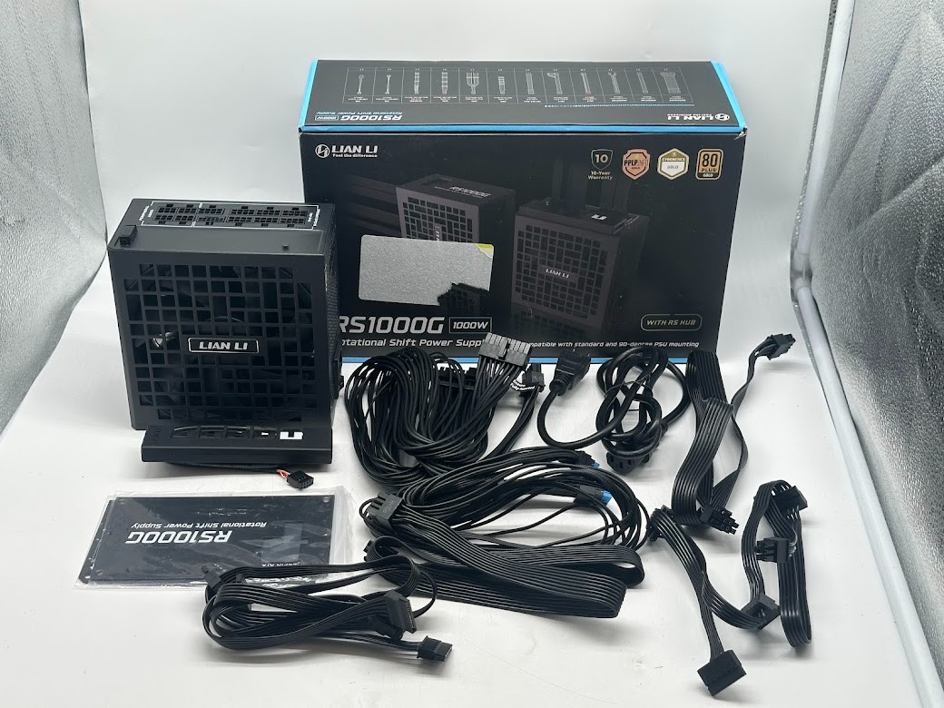 Lian Li RS1000W with Hub 1000 Watt 80 Plus Gold ATX Fully Modular Power Supply