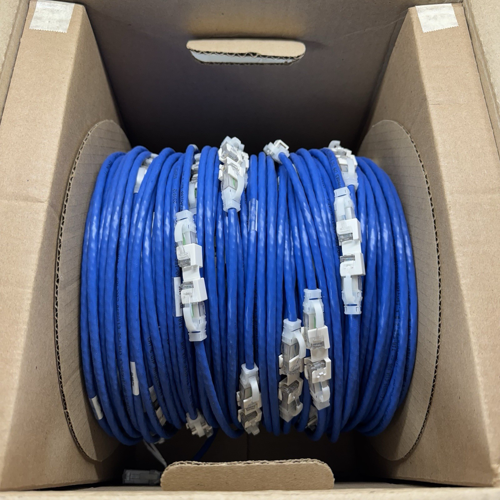 LEGRAND EZC607Q50-06 Clarity 6 EZ Patch Cord Dispensing Solution 7FT, Blue 50pcs