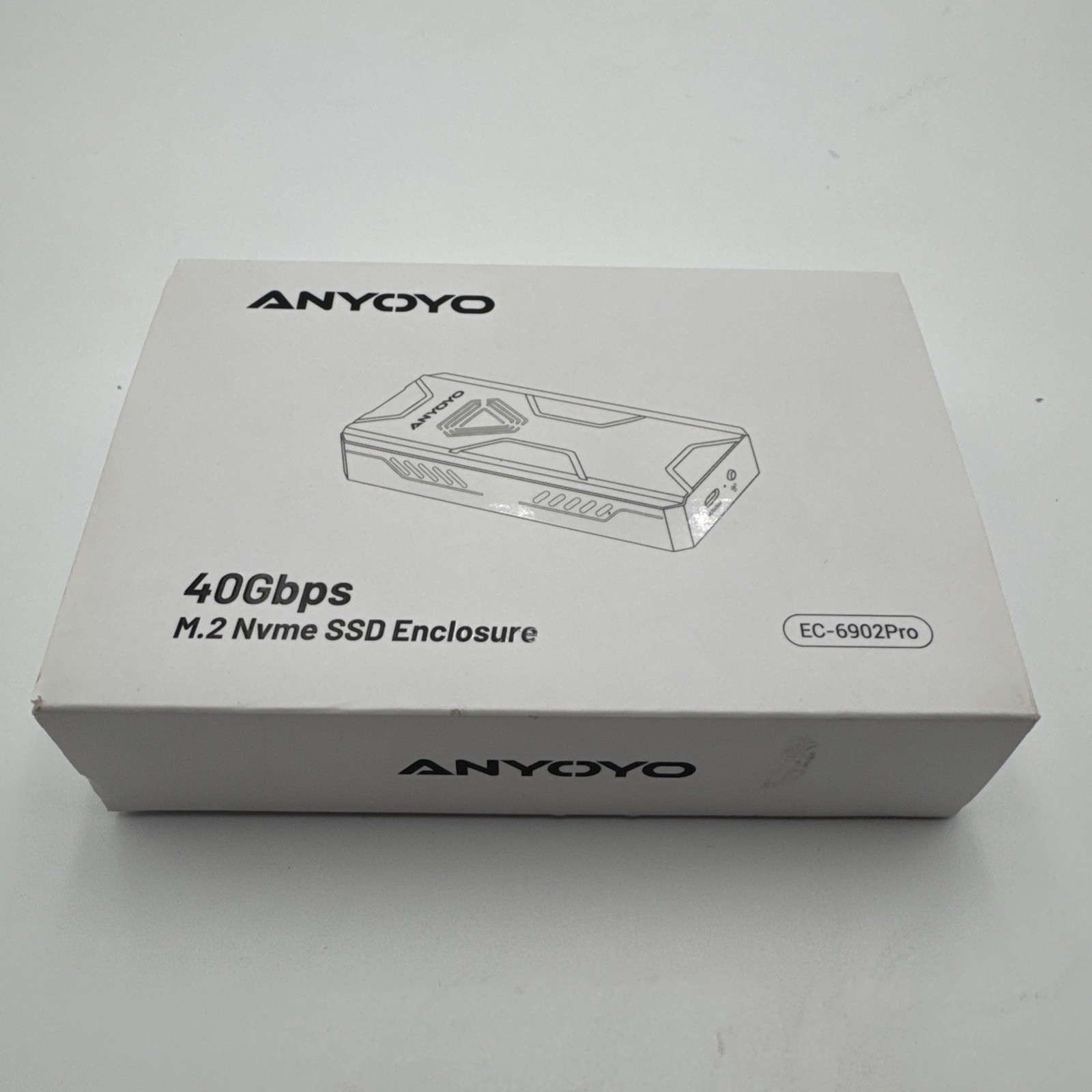 Anyoyo 40Gbps M.2 NVMe to USB C Built-in Fan SSD Enclosure EC-6902pro