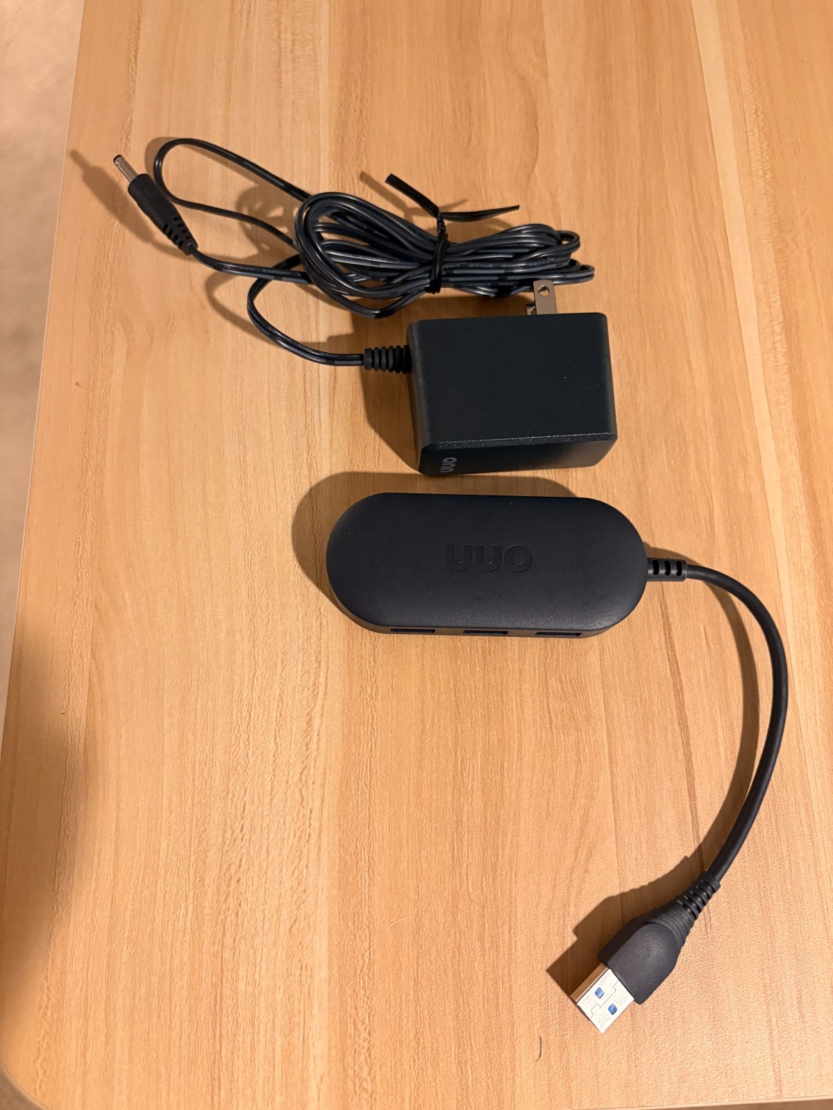 Onn Powered USB 3.0 Hub 4-Port (1:4) w/ AC Adapter, Black, 4in Cable