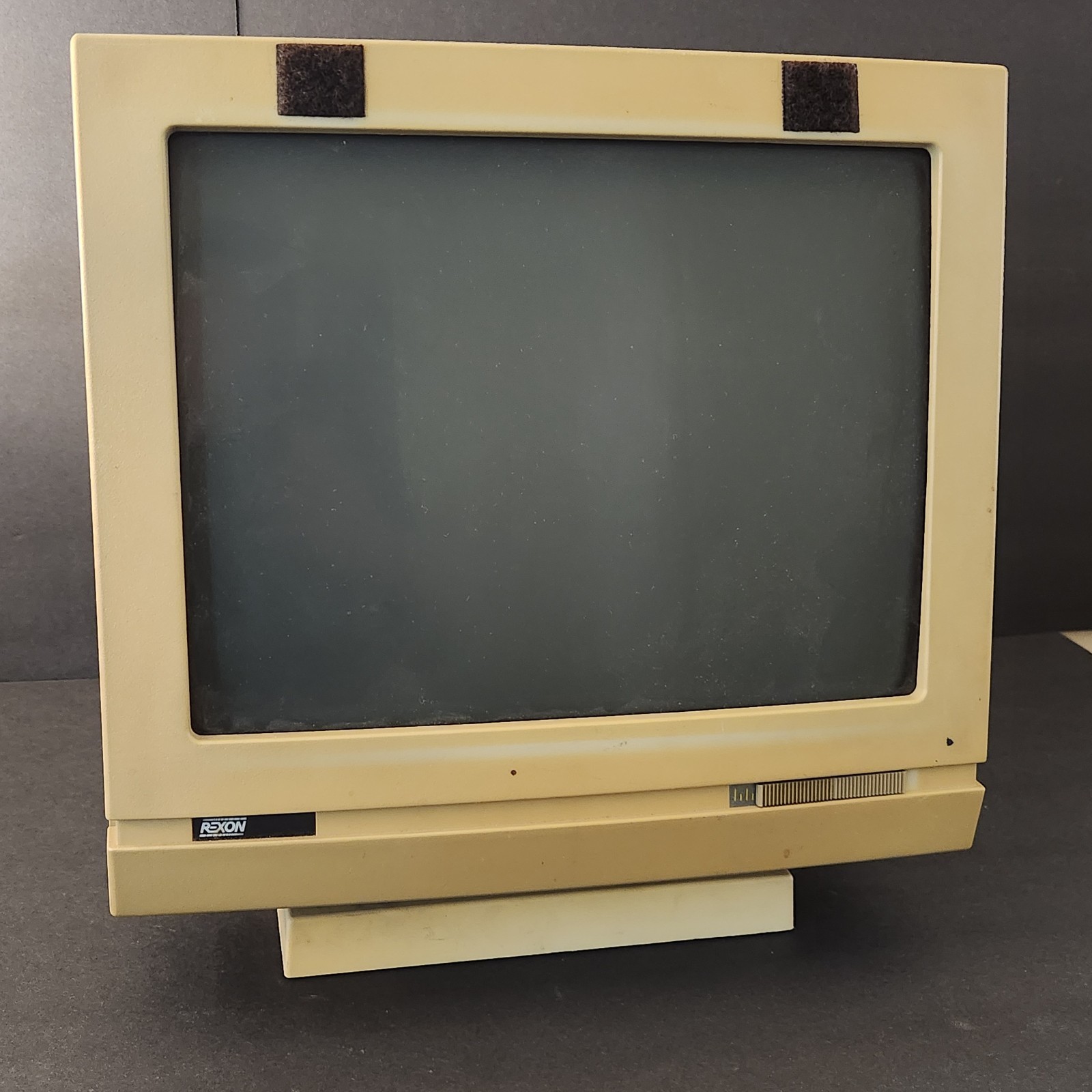 Rexon Business PEI Tsuan CRT VTG 12" Monitor 310 Null Modem DB25 Connector 1990s