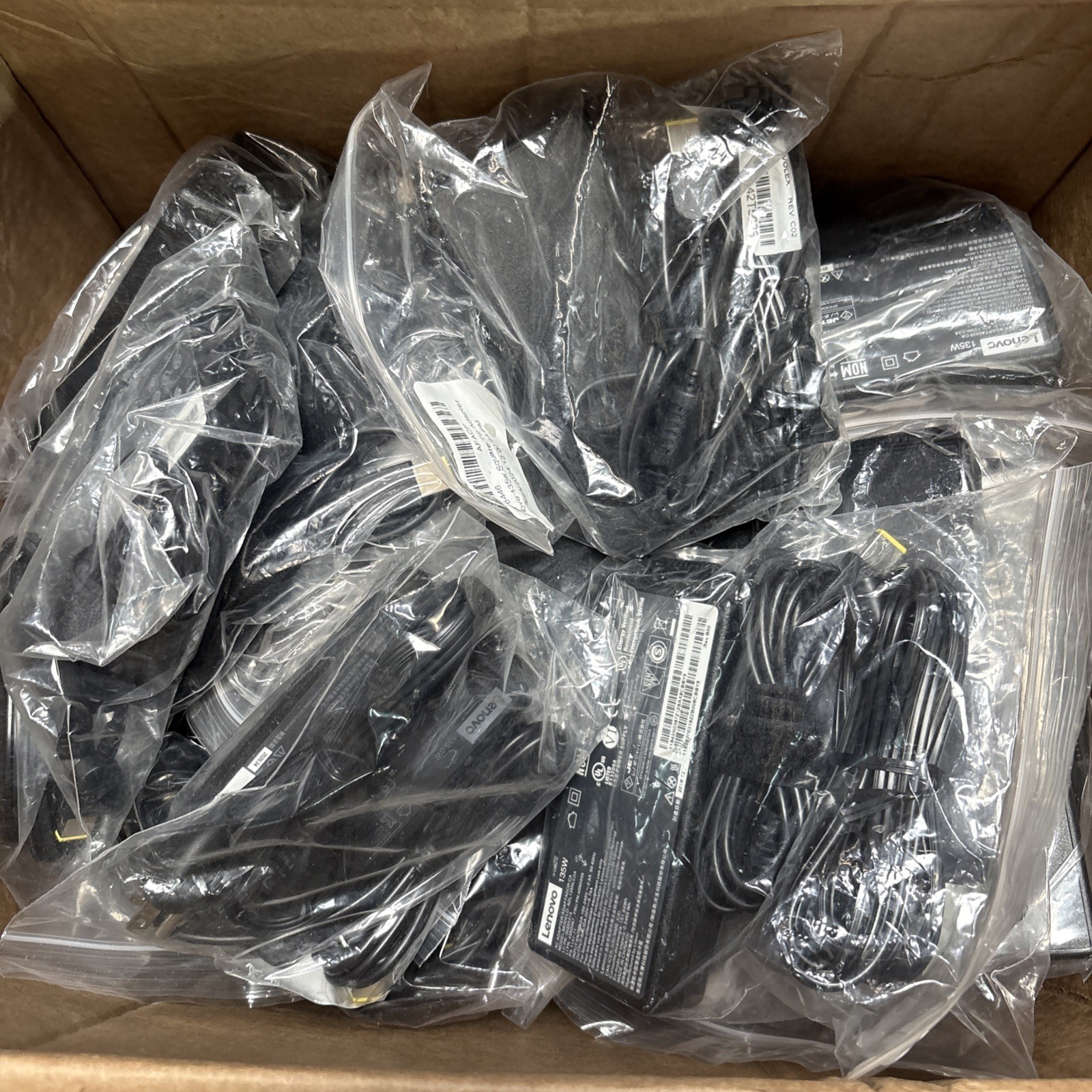LOT OF 10x Genuine Lenovo 135w 20V 6.75A AC Adapter for ThinkPad