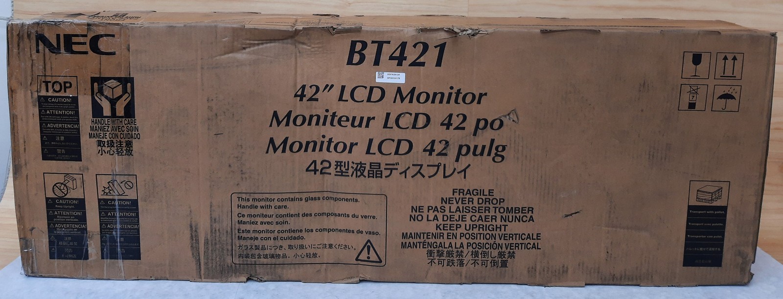 NEC 42" Stretch Signage Display LCD Monitor Ultra-Wide 16:4 Aspect Ratio BT421