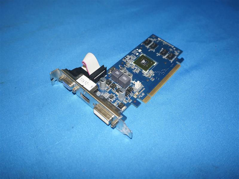 Asus EN210 SILENT/DI/512MD3/V2(LP) C872PI Board