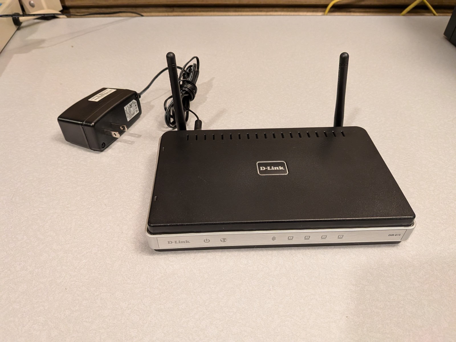 D-Link DIR-615 - Wireless N 300 Router Tested