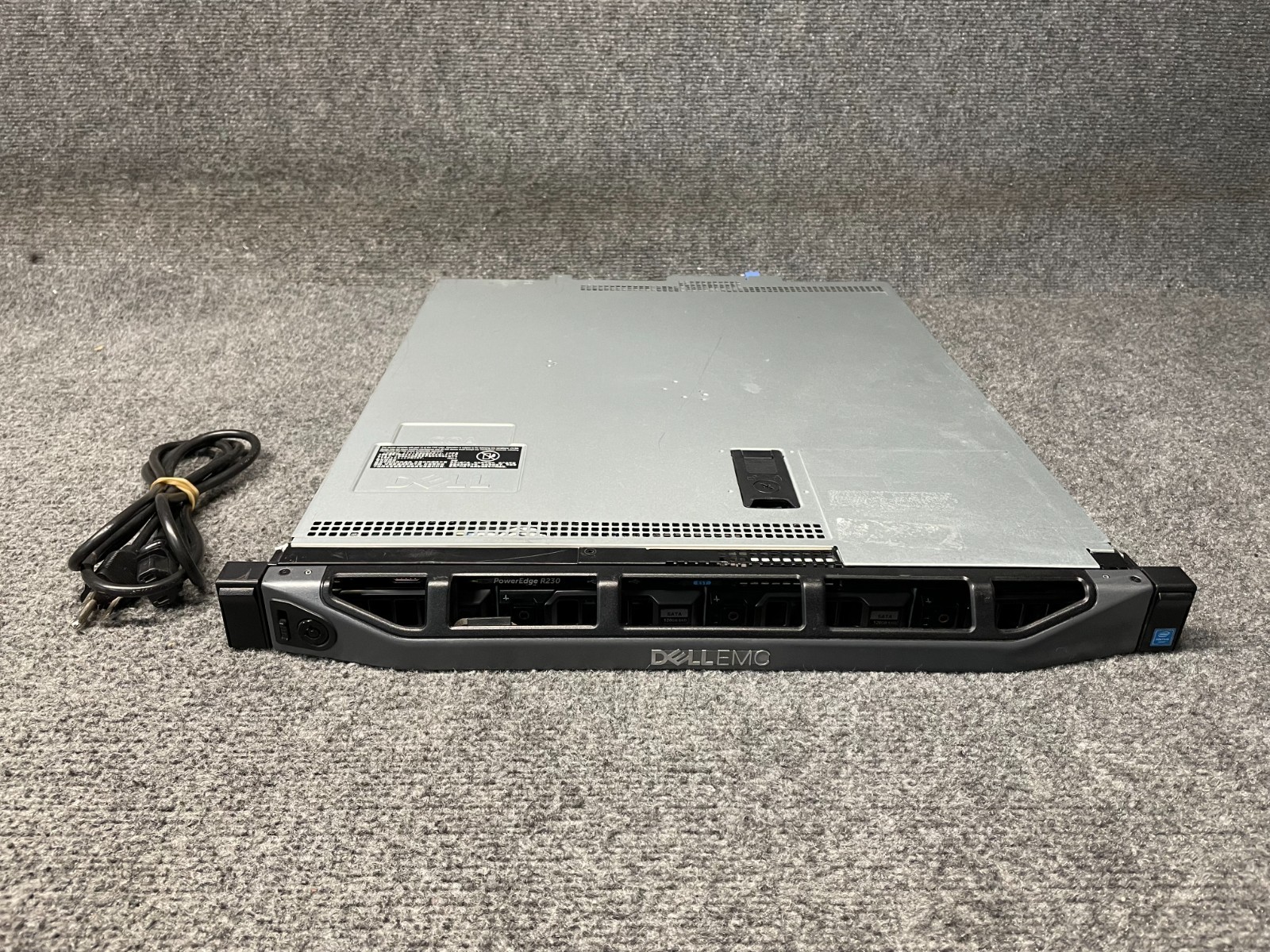 Dell PowerEdge R230 Server w/ Intel Pentium G4500 3.5Ghz 8GB RAM-No HDD