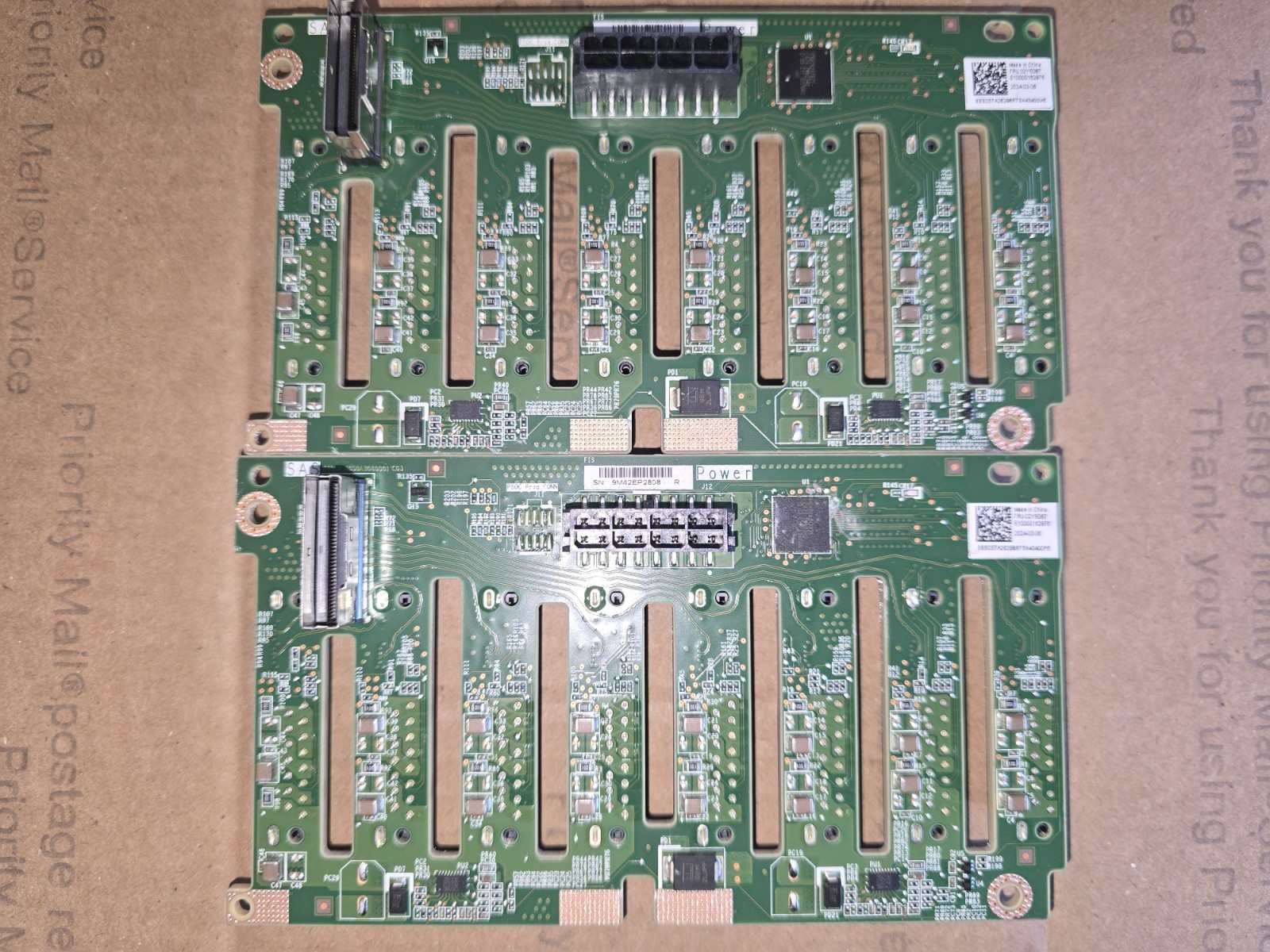 LOT OF 2 ThinkSystem 2U 8x2.5" SAS/SATA HDD Backplane 02YE087 