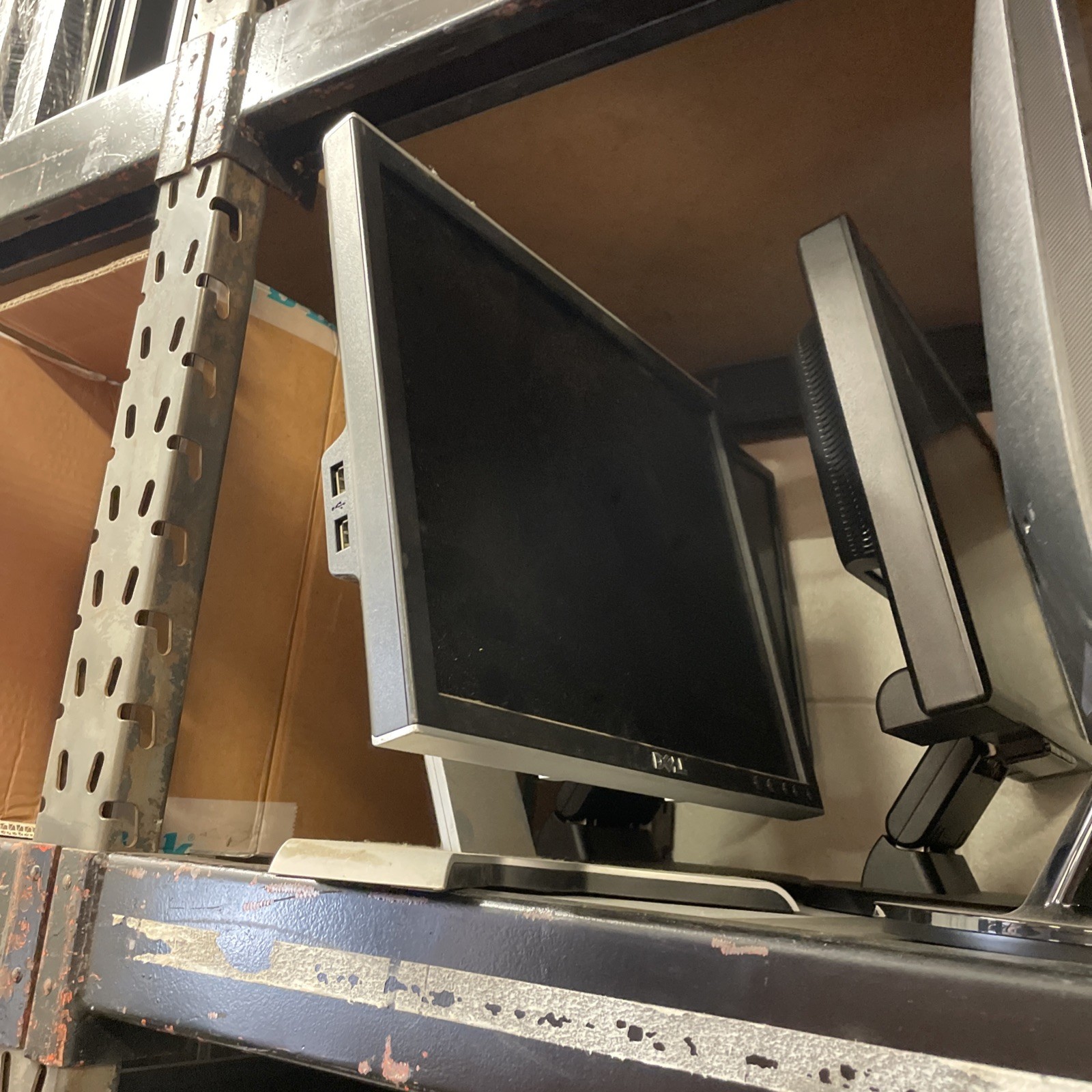 LCD Monitor 4:3 19” Mix Brands (VGA)