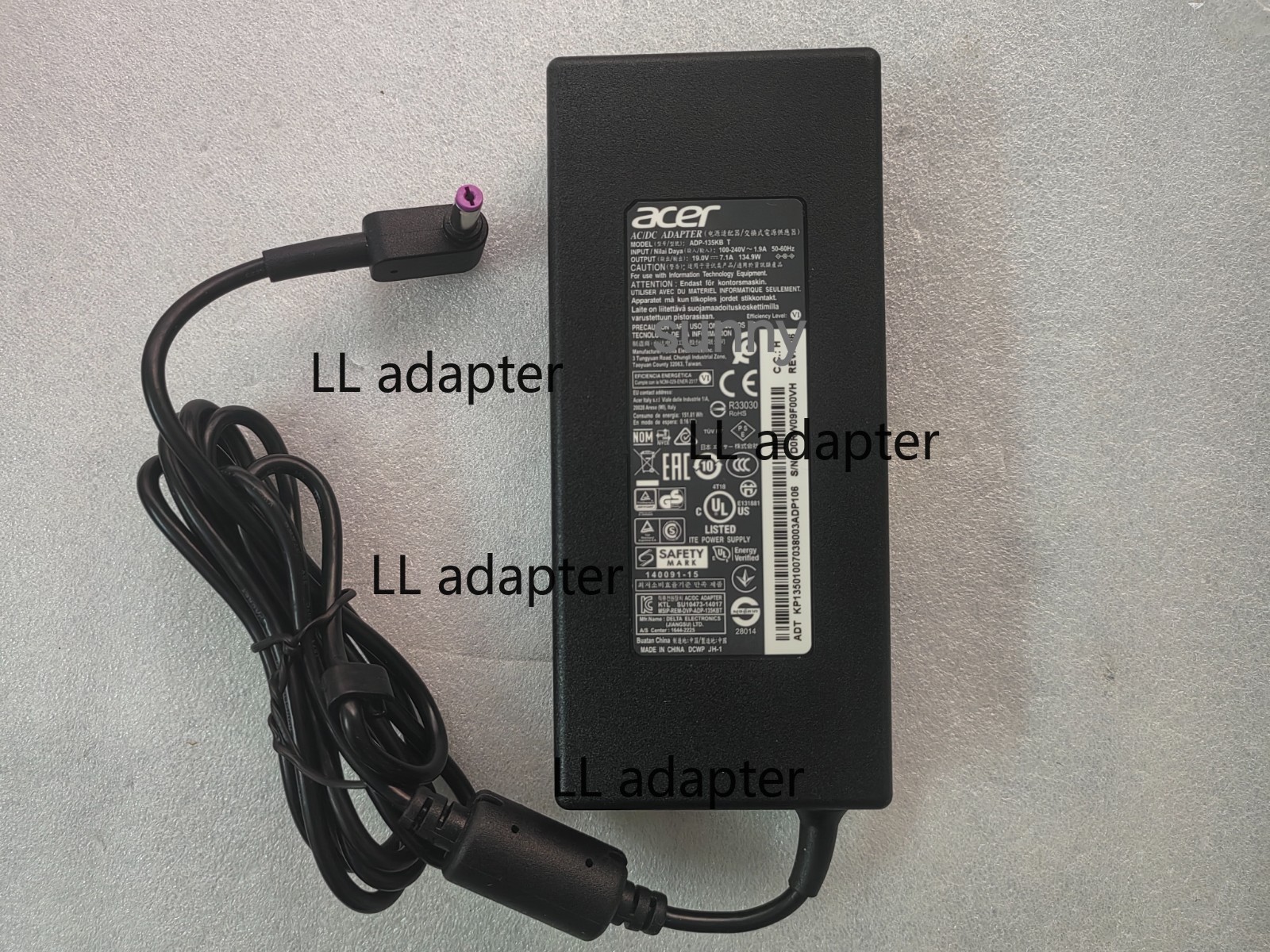 100%Original 19V 7.1A 135W ADP-135KB T For Acer Nitro 5 AN515-54-51M5 AC Adapter