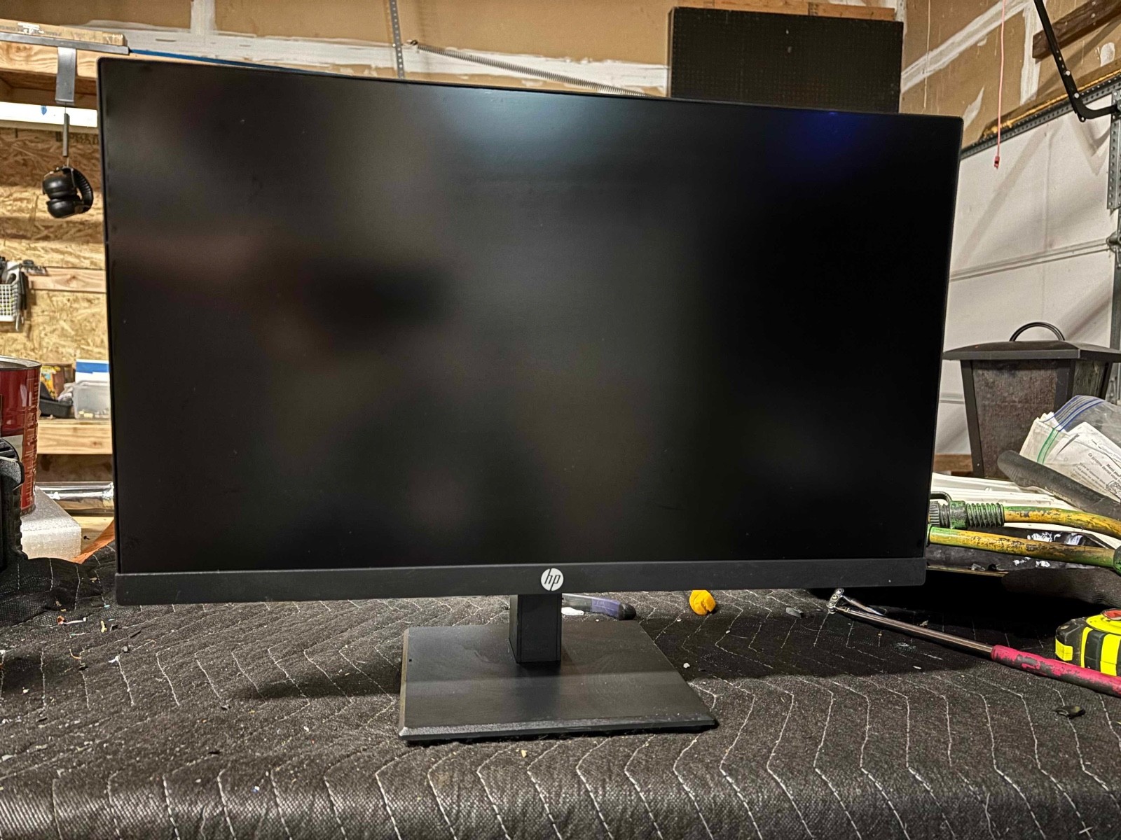 HP P224 21.5" LED Monitor 1920x1080 VGA DisplayPort HDMI