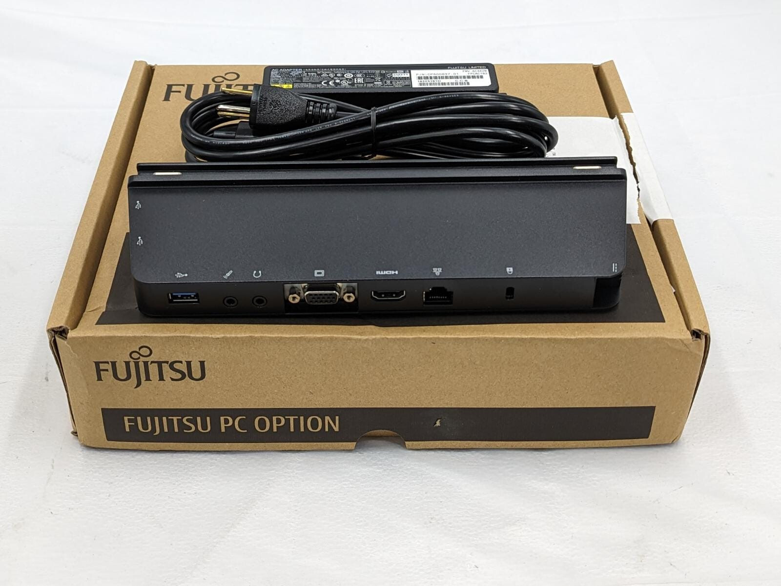 FUJITSU Stylistic Docking Station Hub for Q775 Tablet FPCPR294AQ