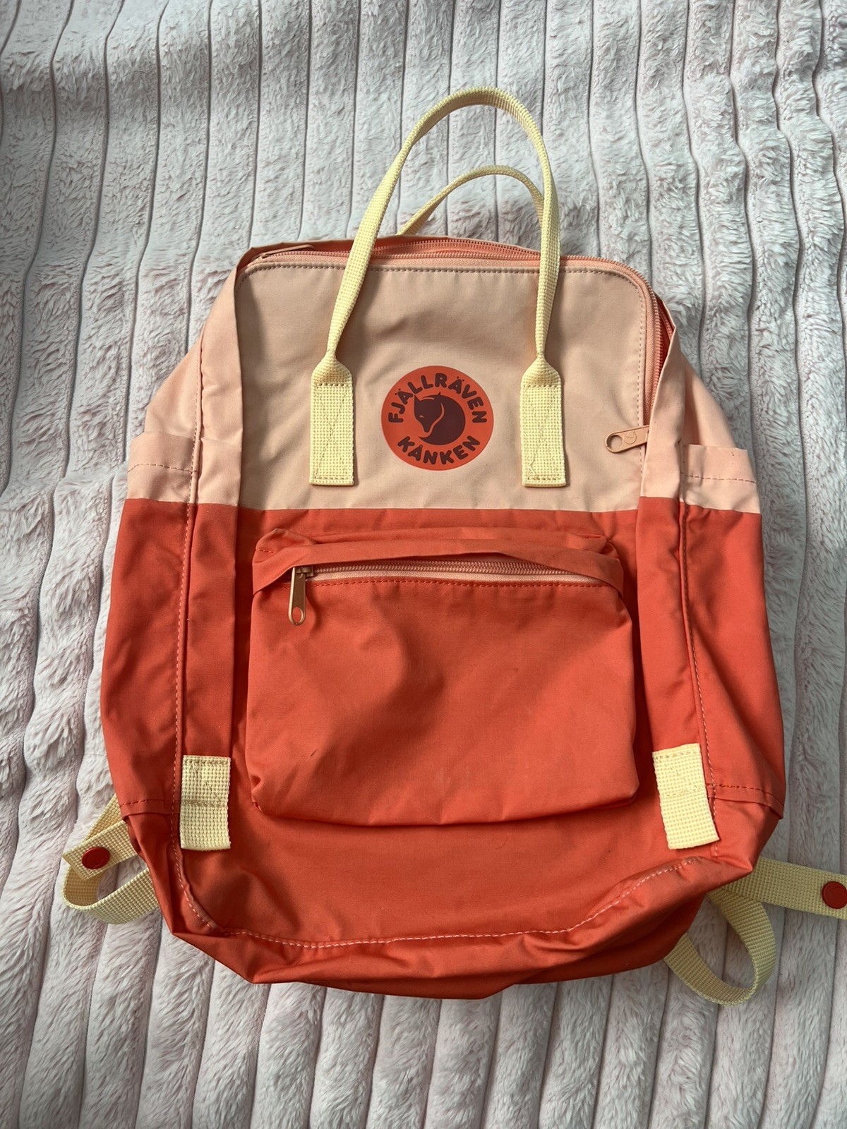FJALLRAVEN Kanken Art Backpack Water Repellent Poppy Fields Pink Orange Bag