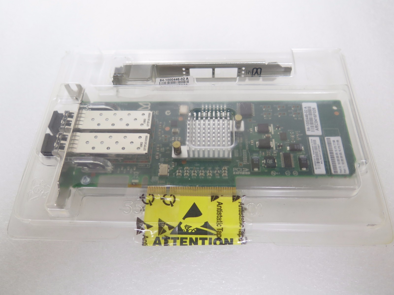 Brocade 825 PCI-E Dual Port FC Adapter Including 2x 8GB SFP 84-1000446-02-A