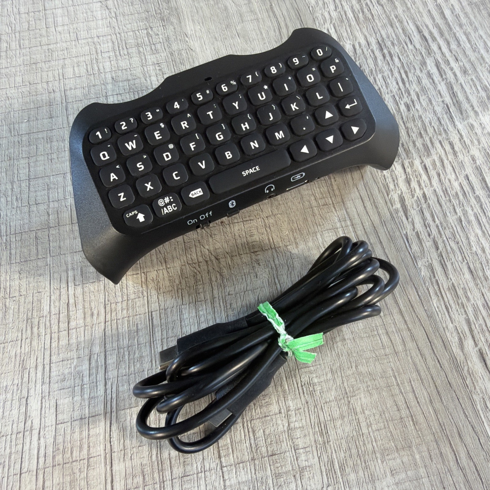 P5 Plus Wireless Keyboard for PS5 DualSense Controller Mini Chatpad