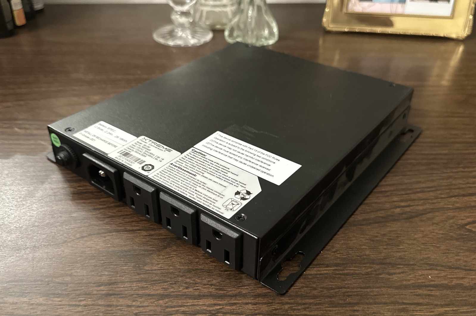 J60-350 Power Conversion Unit 120V 350VA 200W Li-ion - UPS 90000469