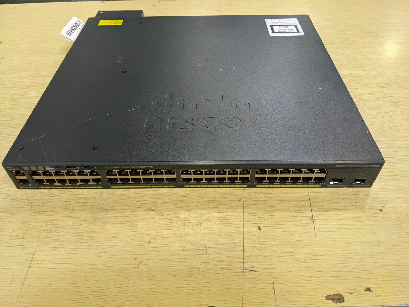 Cisco Catalyst 2960XR WS-C2960XR-48FPD-I +1025W PSU