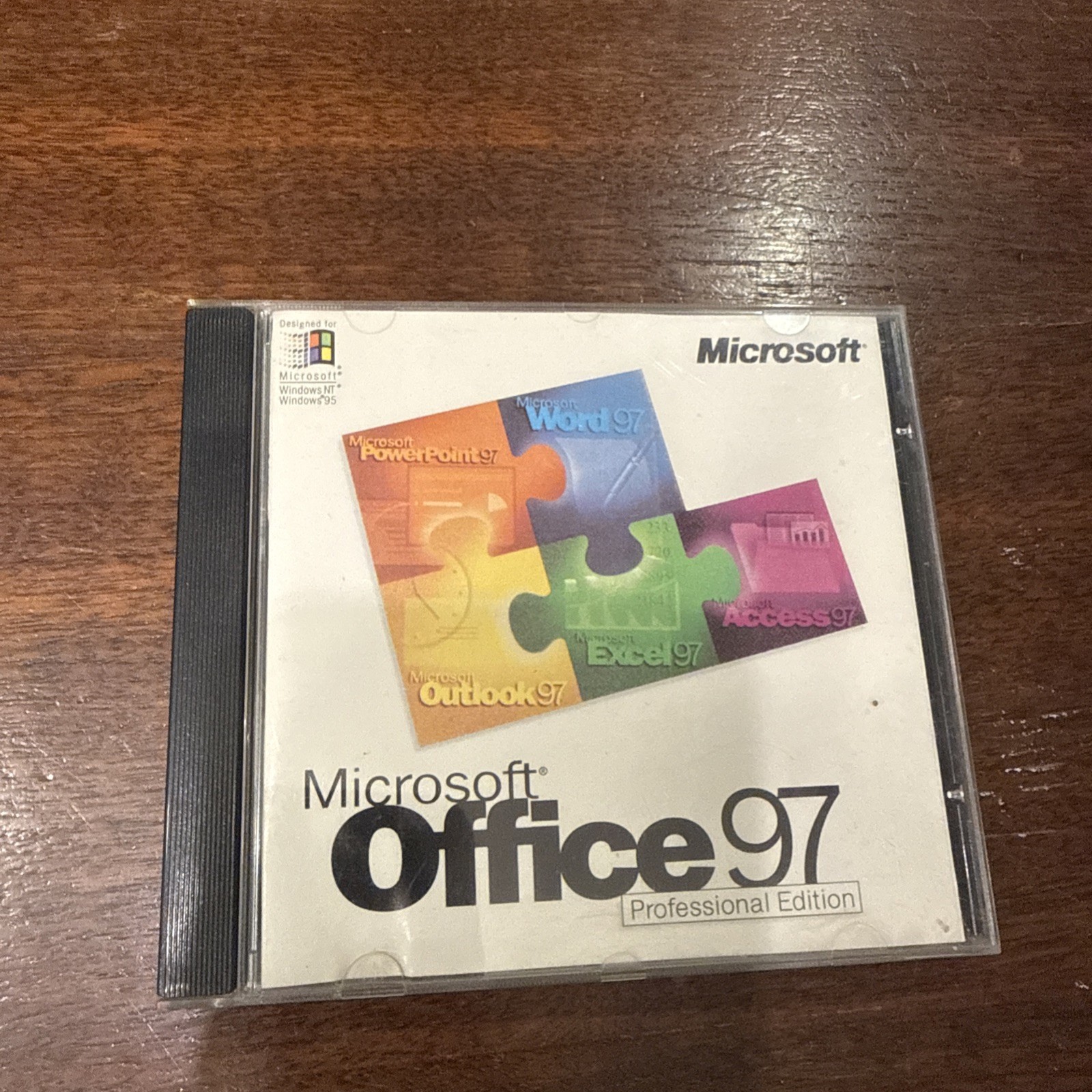 Microsoft Office 97 - Professional Edition - SR1 - CD-ROM w/ product key