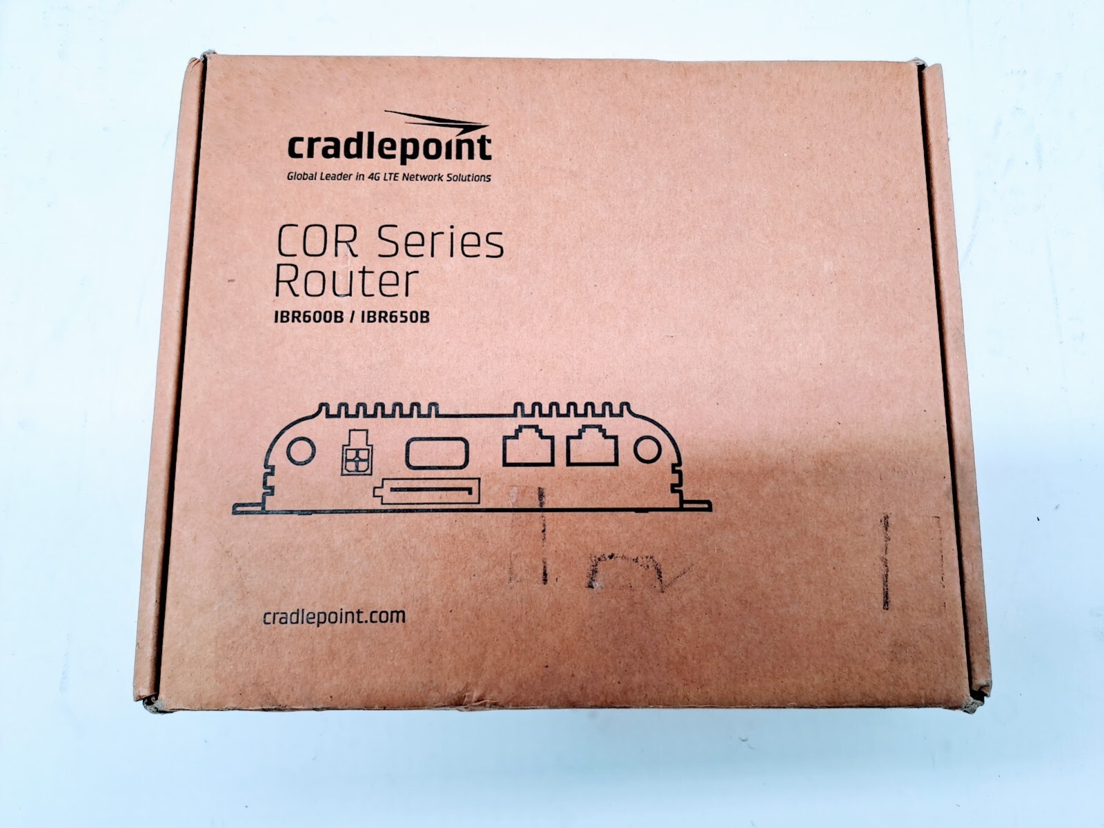 CradlePoint IBR650B-LP4 Rugged Router