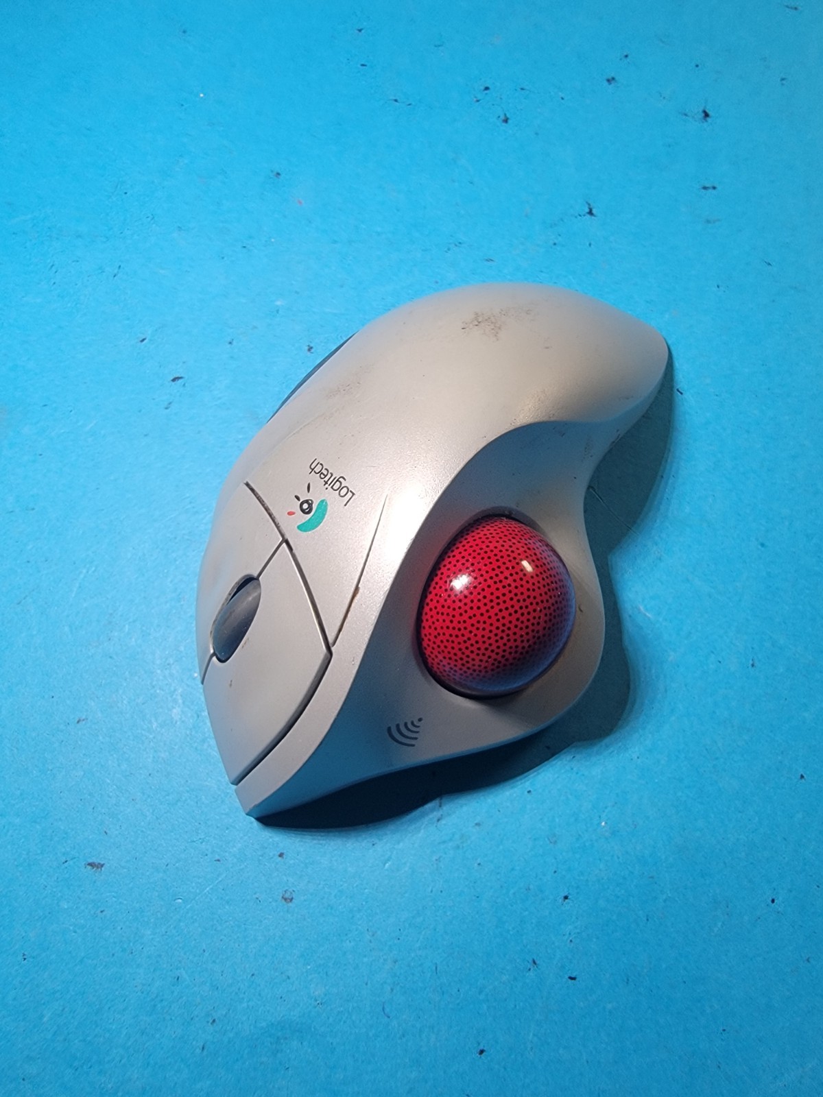 Genuine Logitech TrackMan Replacement Track Ball T-RA18 T-BB18 Mouse NO RECIEVER
