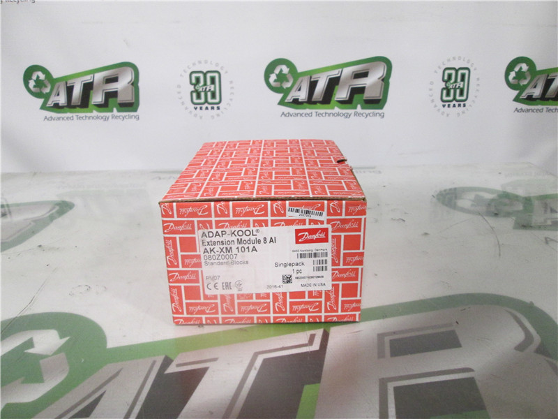 Danfoss AK-XM 101A Extension Module 8 AI Board 1pc New Open Box