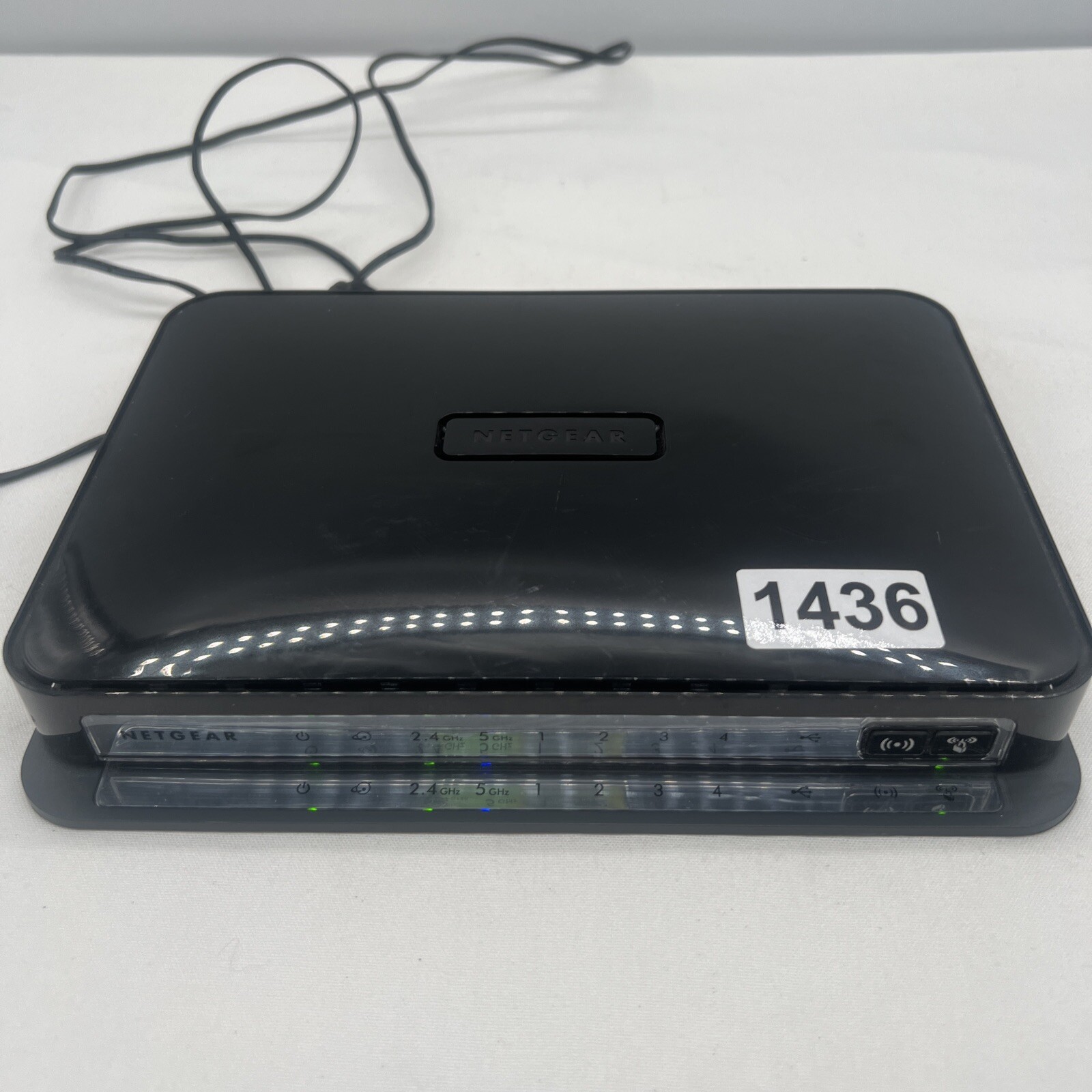 Netgear Model:WNDR4300 N750 WirelessRouter tested comes with power cord