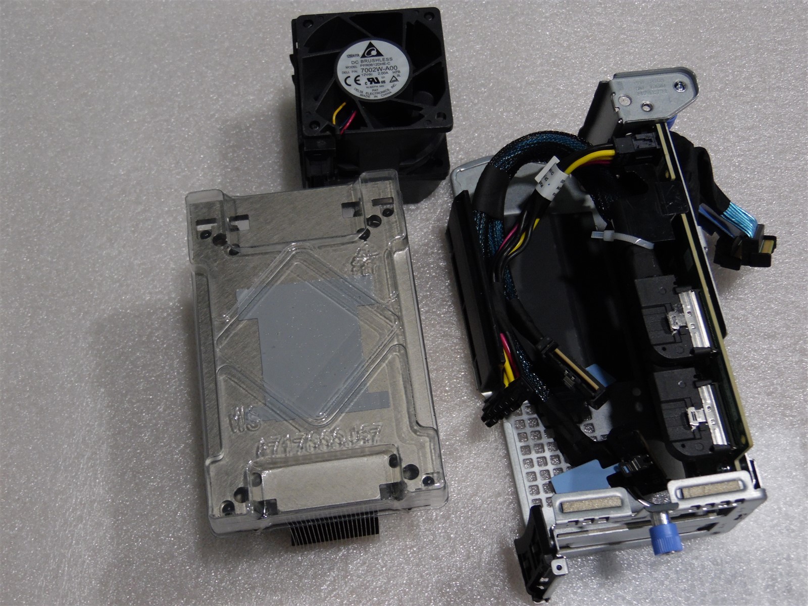 DELL POWEREDGE SERVER R550 R750xs RISER R1A 2X16 LP DUAL CPU 8341J HEATSINK FAN