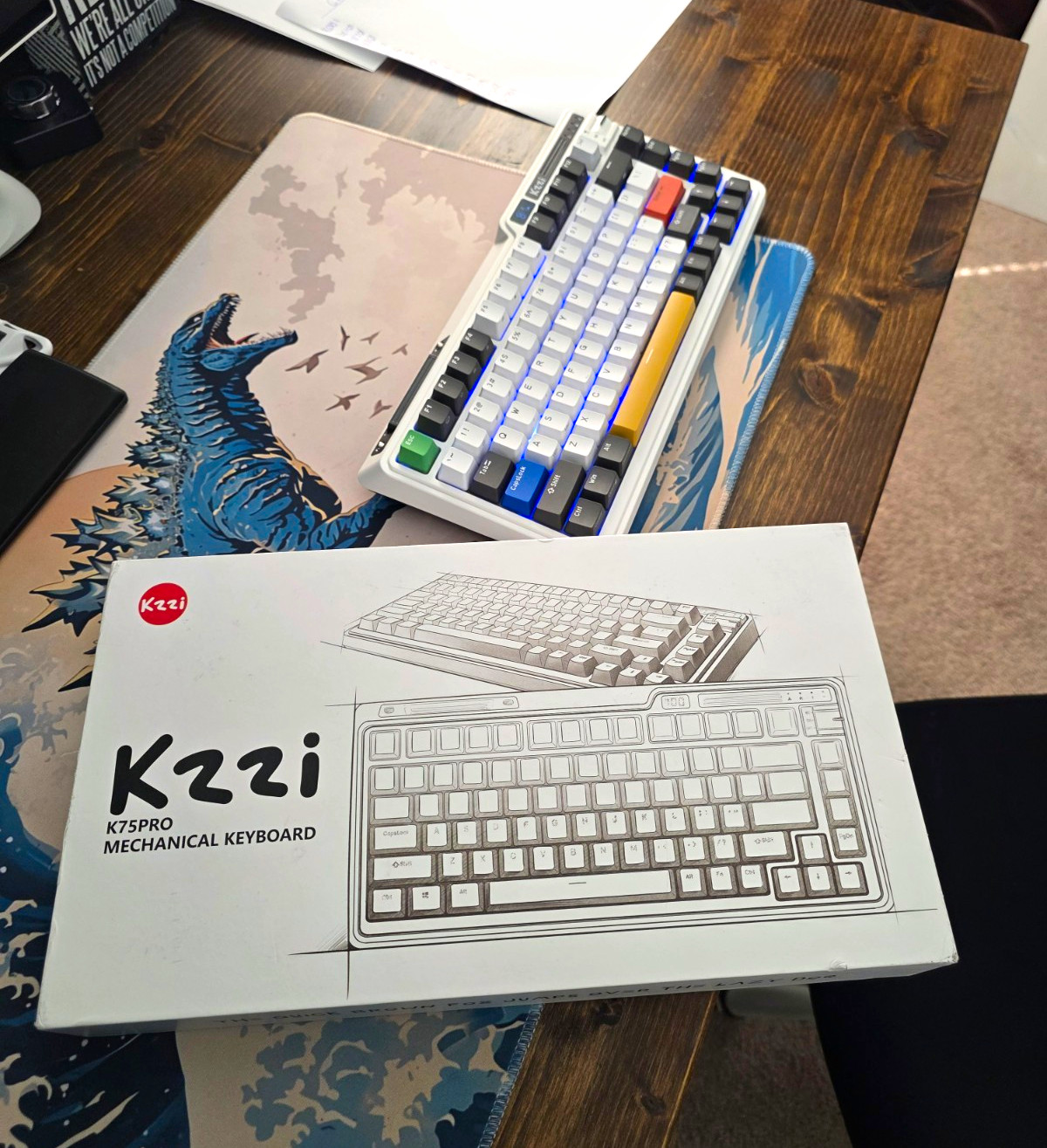 Kzzi K75PRO Mechanical Wireless Illuminated RGB Keyboard English QWERTY
