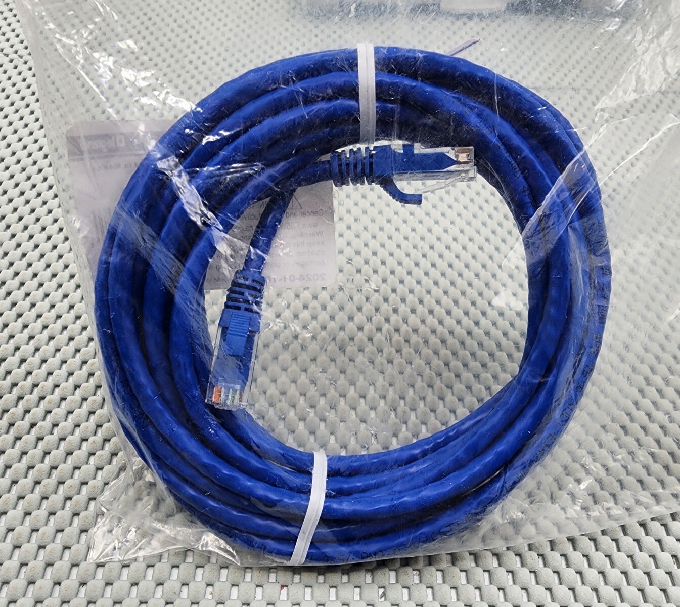 Legrand 15' Blue Snagless Cat6 RJ45 Ethernet Patch Cord Cable 576-110-015 NEW