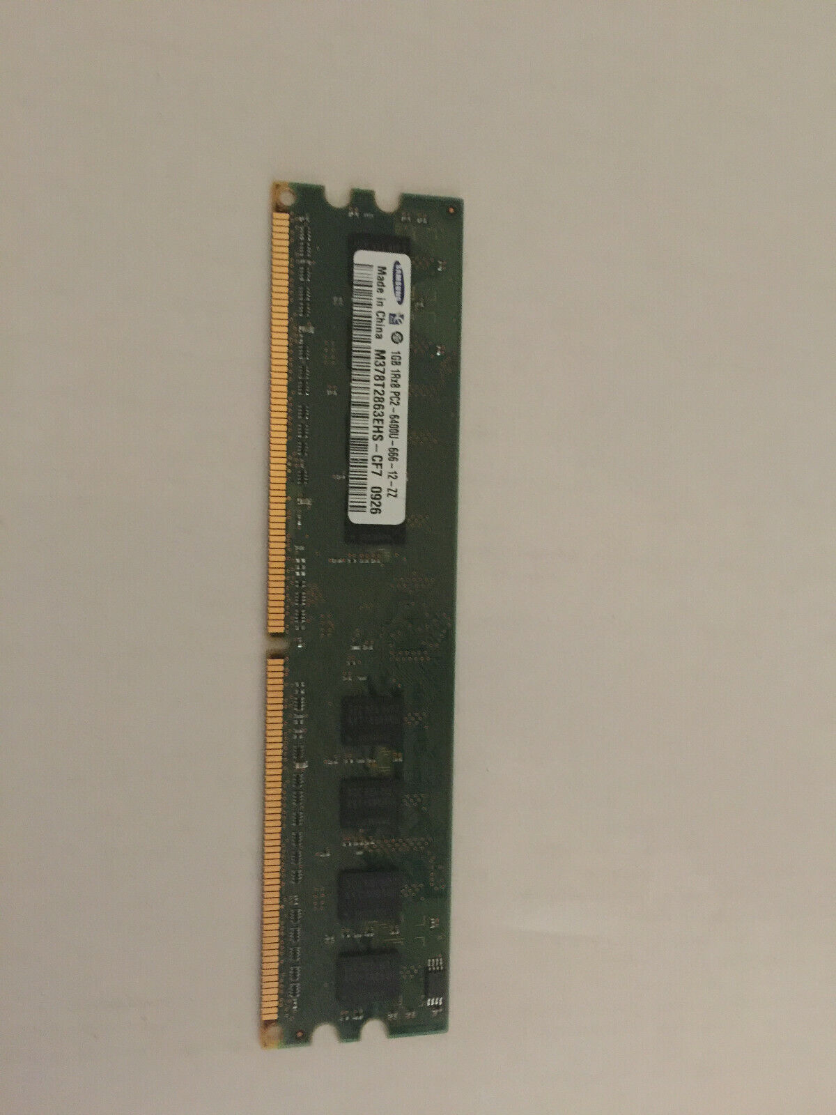 Samsung Memory Module 1GB 2R x 8 PC2-5300U-555 -12-E3  M378T2953CZ3-CE6 0647