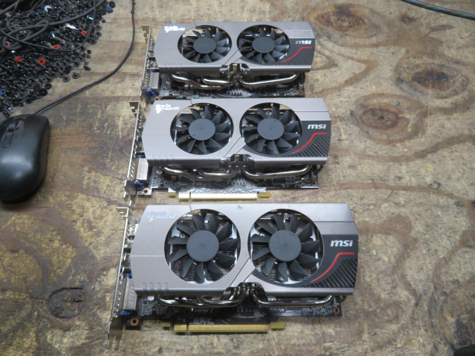 3 x MSI Nvidia R7850 Twin Frozr iii 2GD5/OC GPU video card PCI Express HDMI