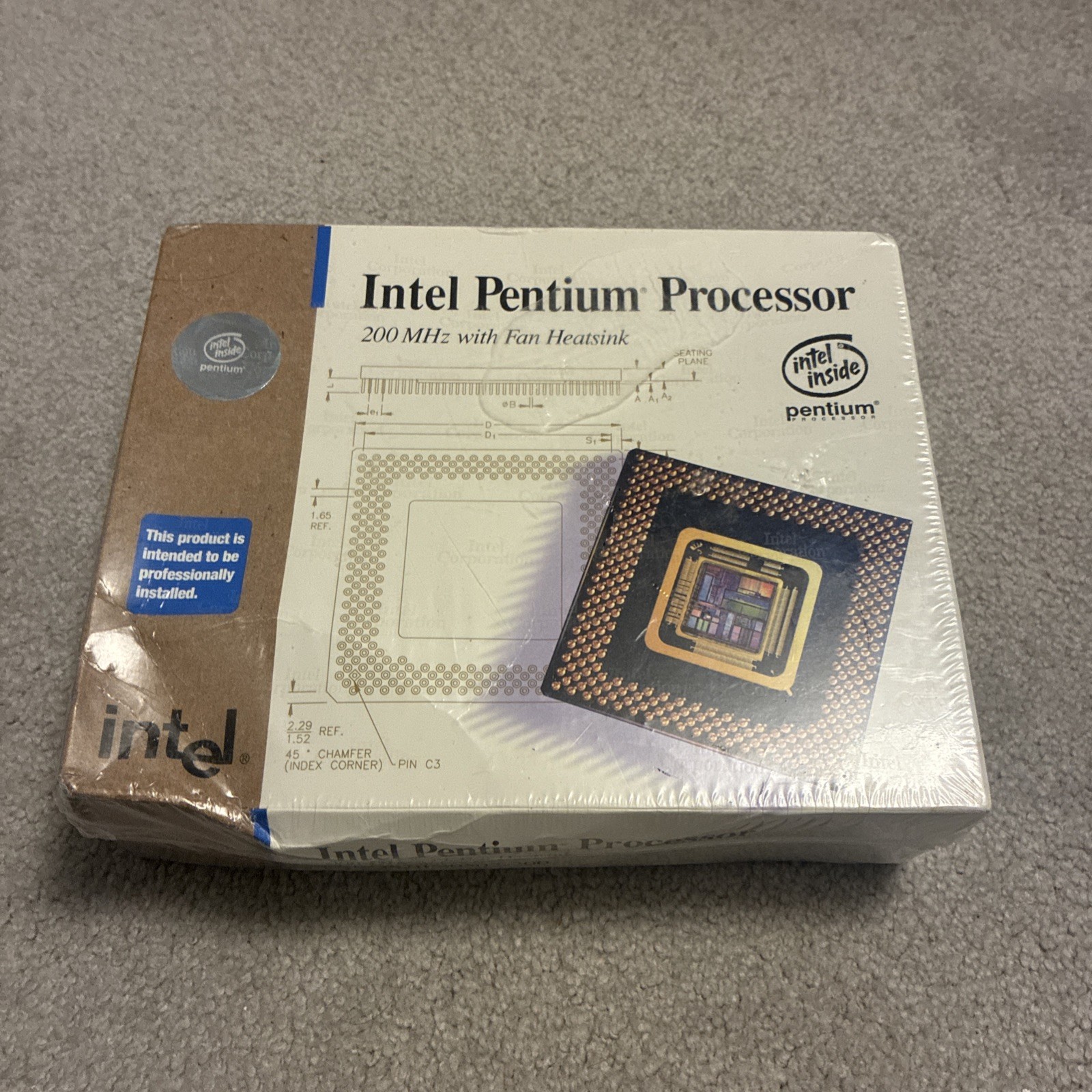 NEW Retail Box Intel Pentium Processor 200MHz CPU 1997 