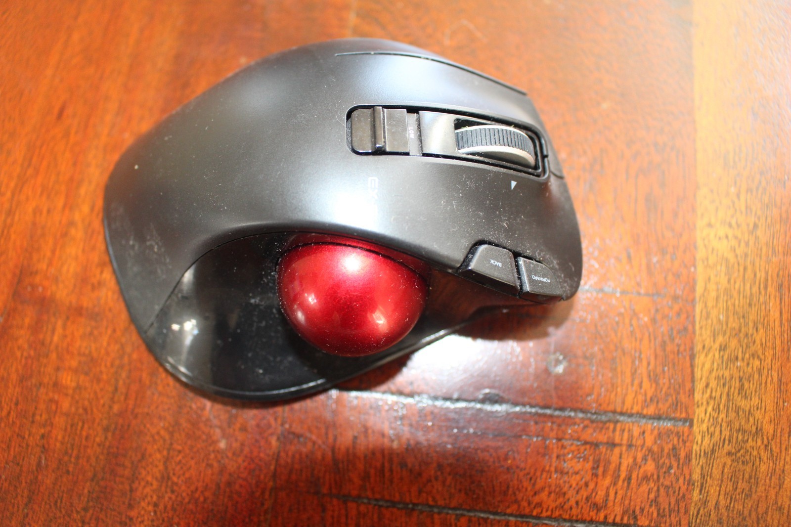 ELECOM EX-6 Left Hand Trackball Mouse, 2.4Ghz Wireless Control 6 Button