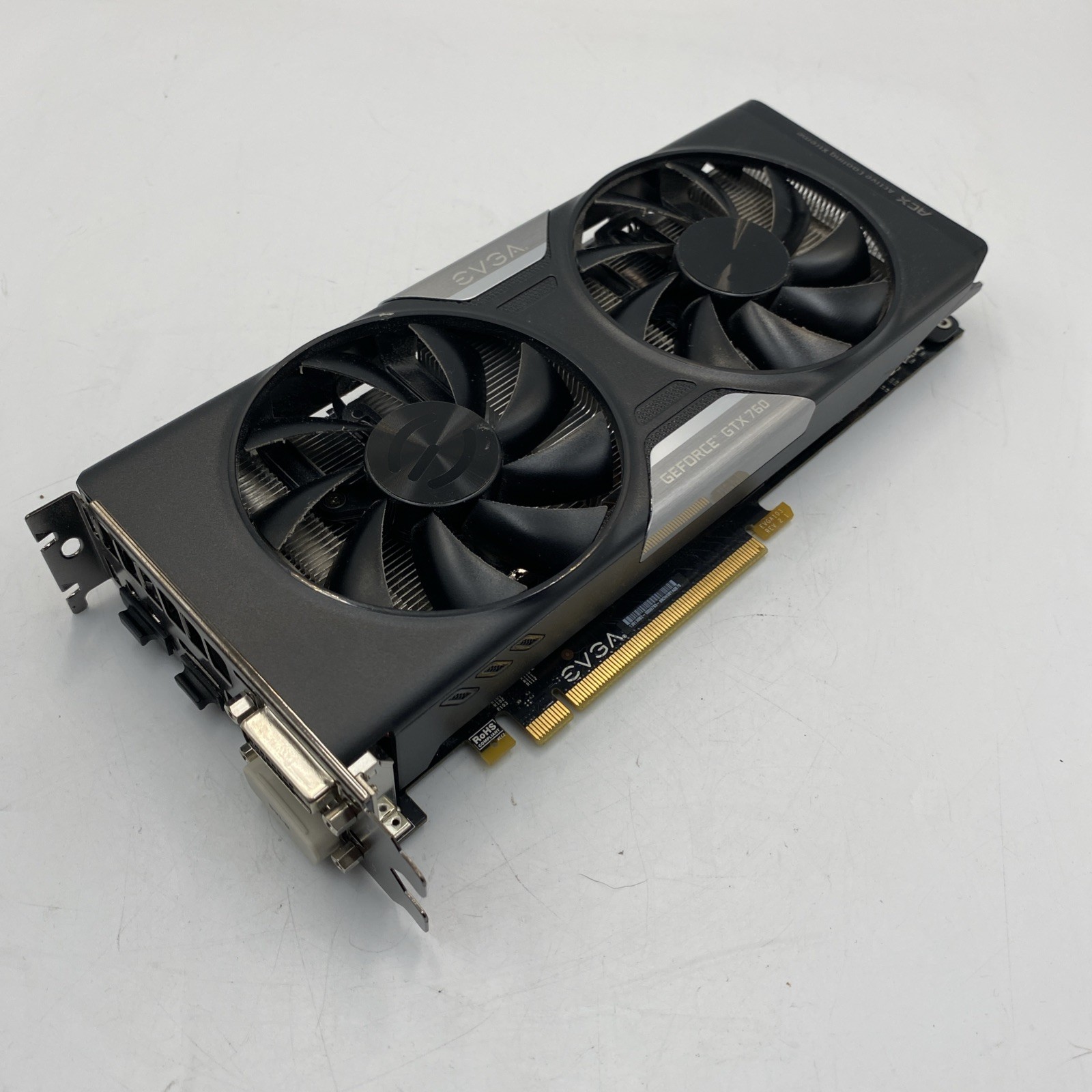 EVGA GeForce GTX 760 2GB GDDR5 Graphics Card (02G-P4-3769-KB)