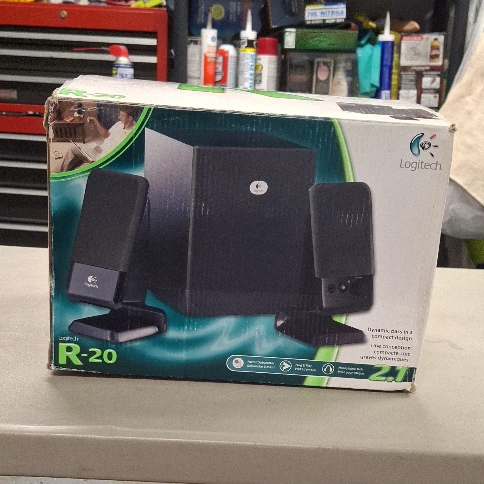 Logitech R-20 2.1 Channel Wired Speaker System Subwoofer Black Volume Control