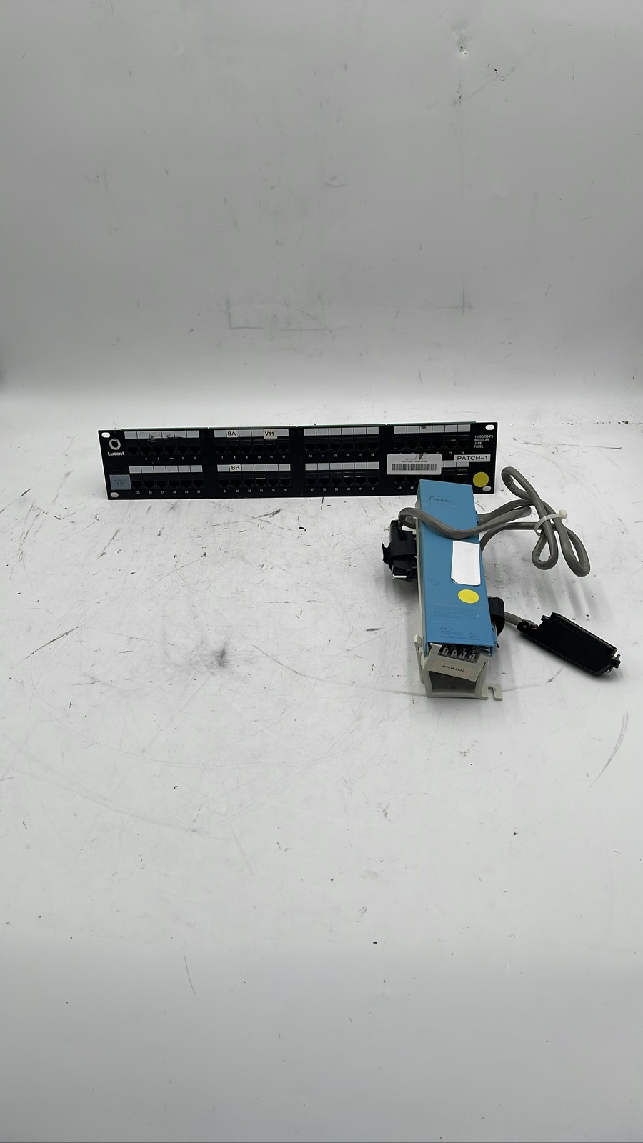 Lucent 1100CAT5 48-Port Patch Panel & Siemon M2 Series Wiring Block Lot Of 2
