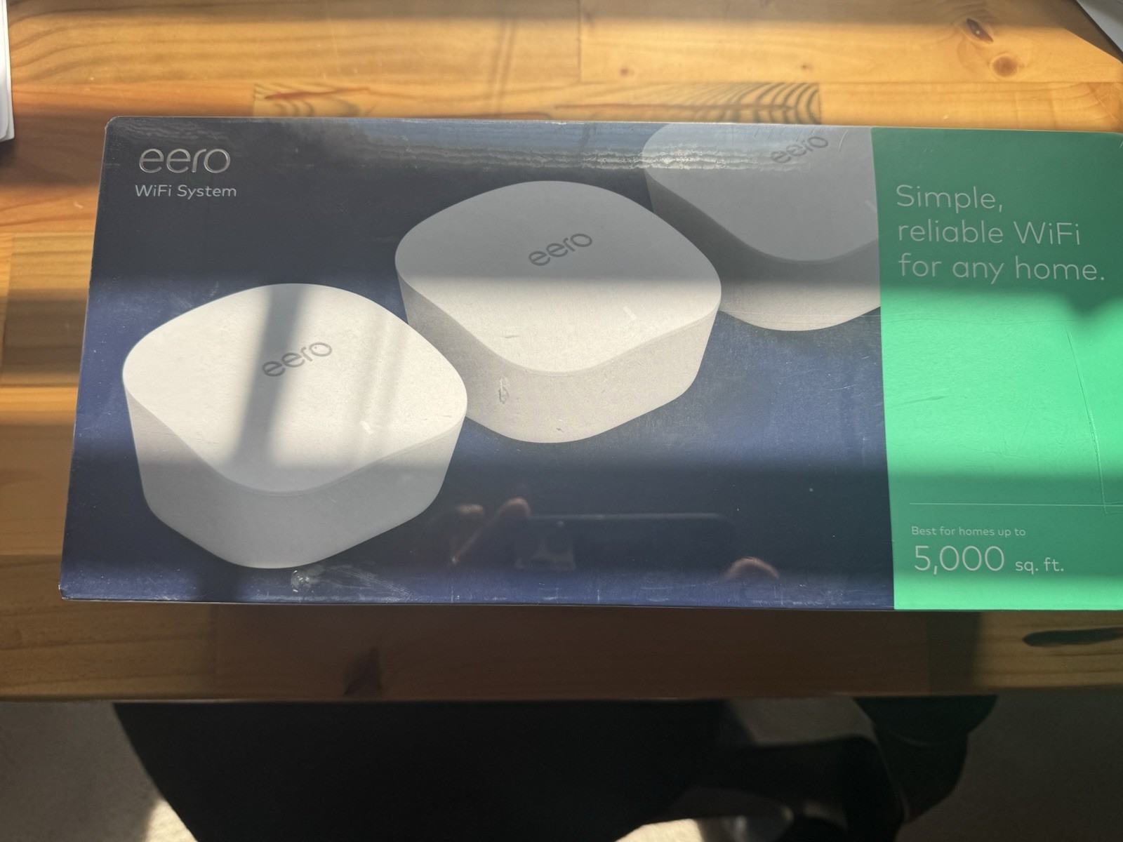 Eero WiFi System Pack of 3, Model J010001