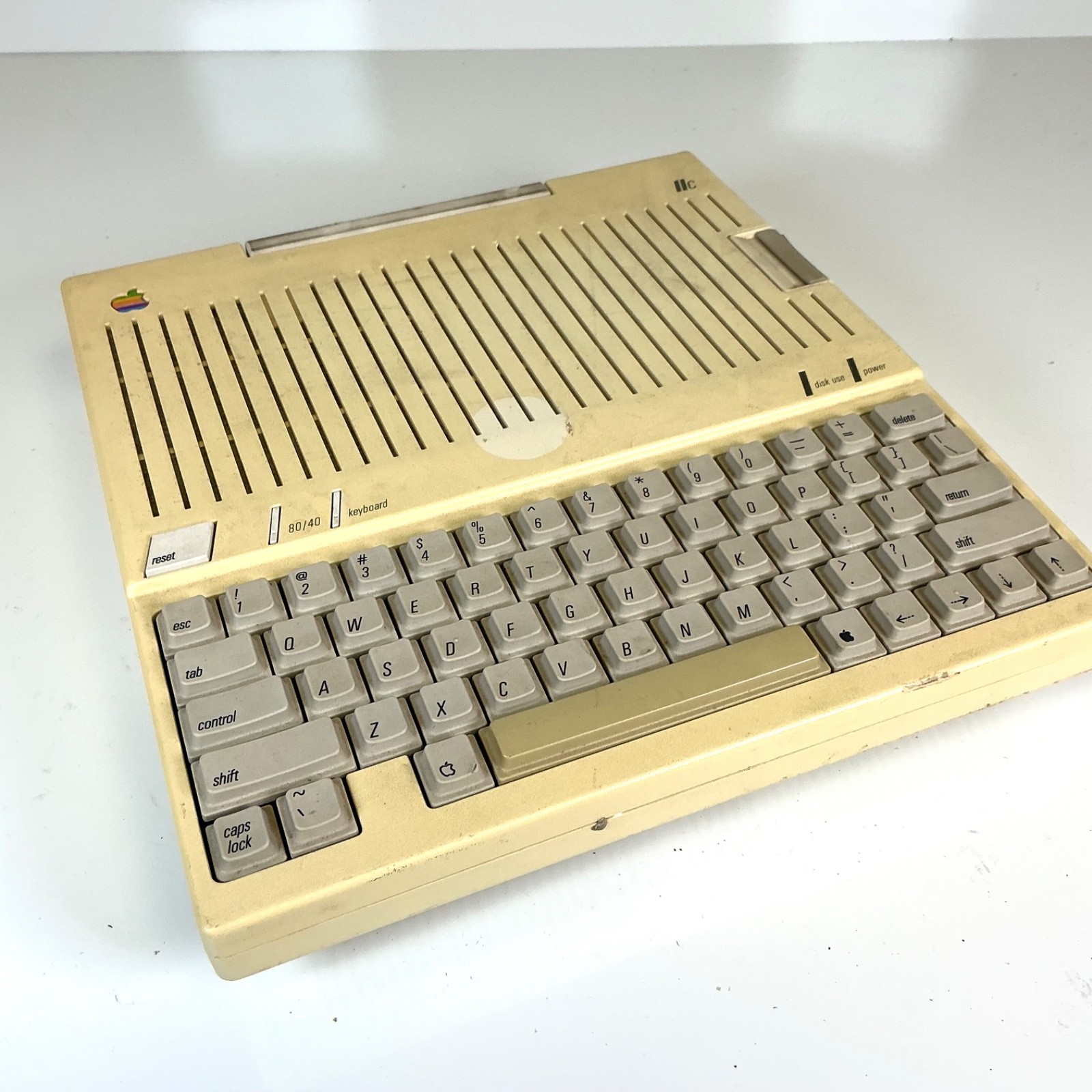 TESTED Apple IIc A2S4000 Vintage Macintosh Computer 1980s * Computer Only