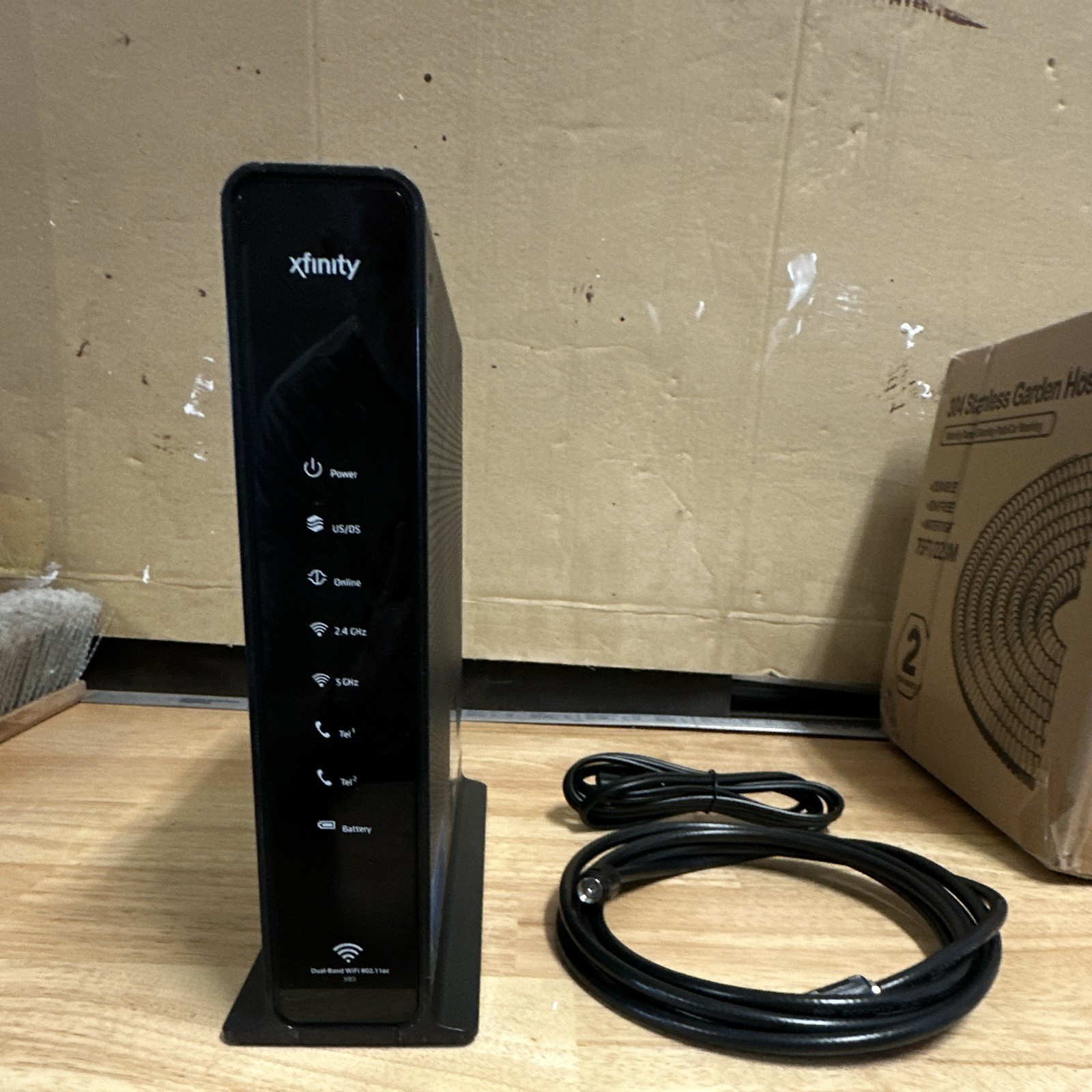 Xfinity Dual Band 802.11 Wifi Capable Cable Modem Router Internet