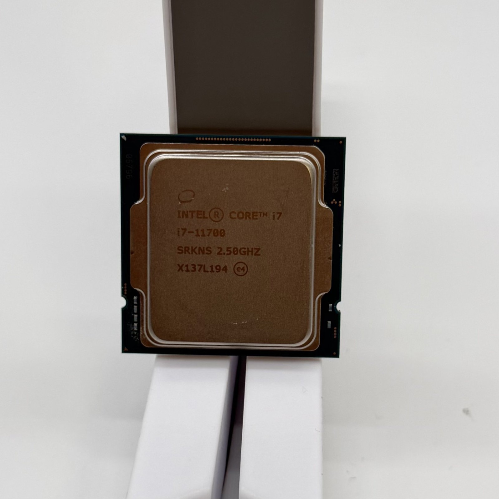 Intel Core i7-11700 2.50GHz 8-Core LGA 1200 CPU Processor SRKNS