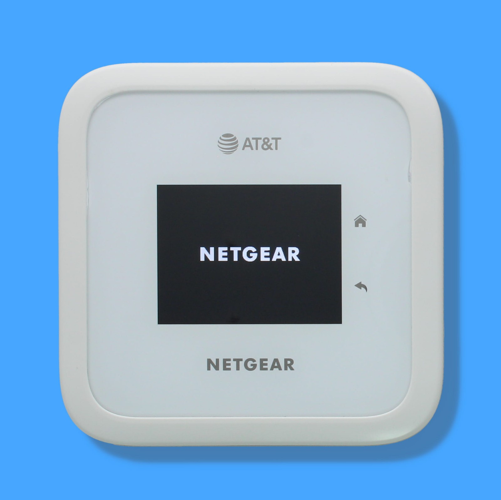UNLOCKED / AT&T NETGEAR MR6110 M6 HOTSPOT MOBILE  WIRELESS 5G  WHITE