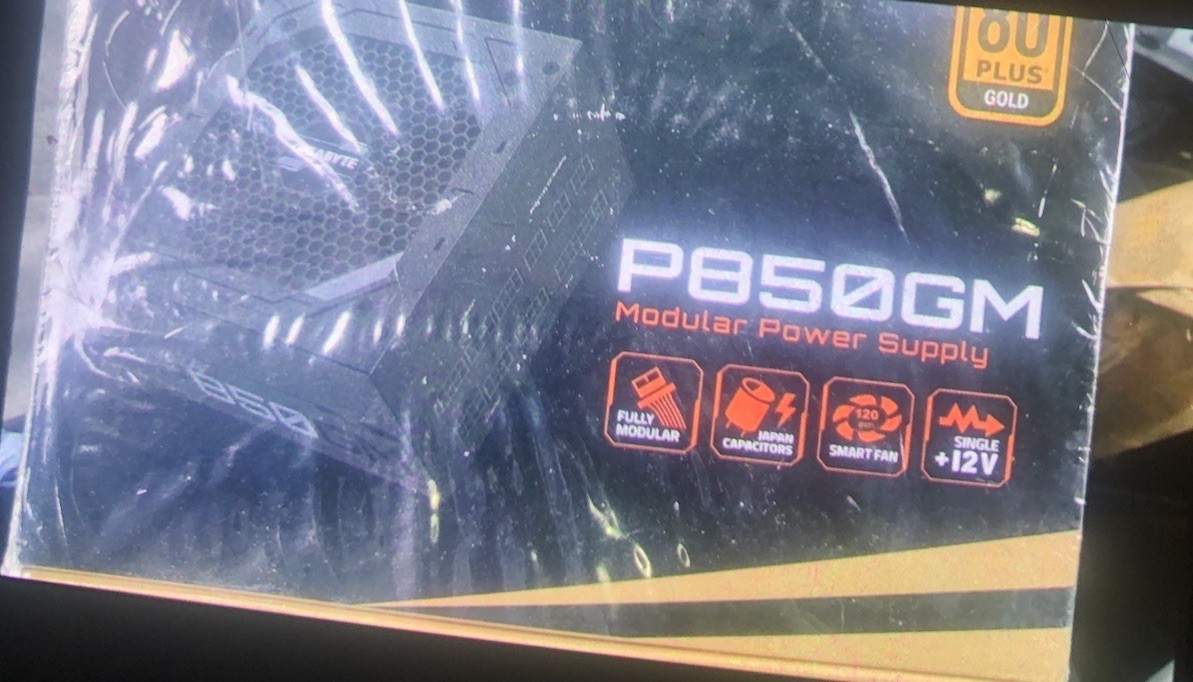 GIGABYTE GP-P850GM 80 Plus Gold 850W Smart Fan Power Supply Full Modular