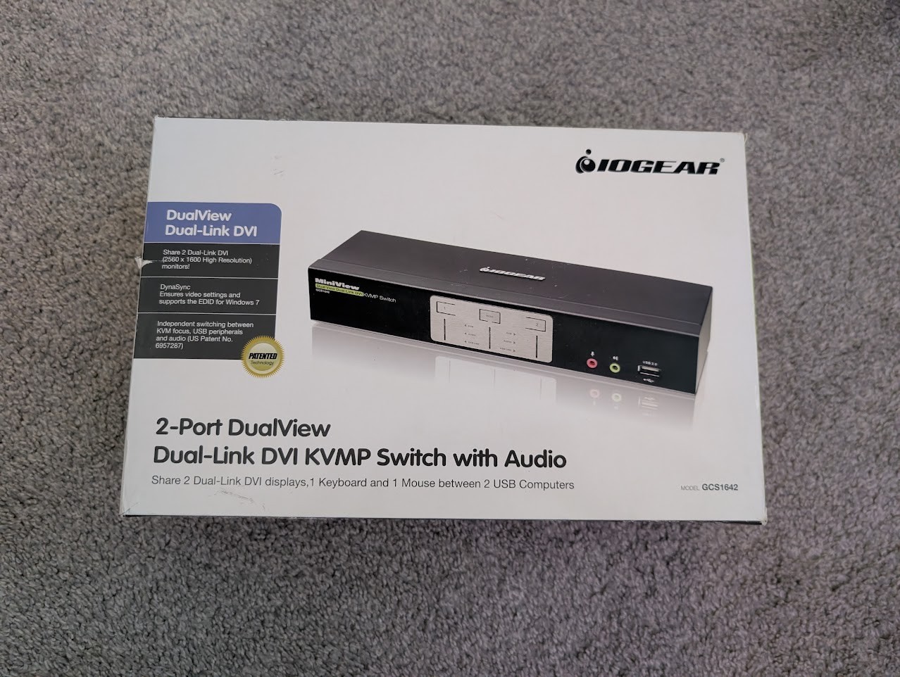 IOGEAR 2 Port DualView Dual Link DVI KVMP Switch w/Audio GCS1642 IOB w/Adapter