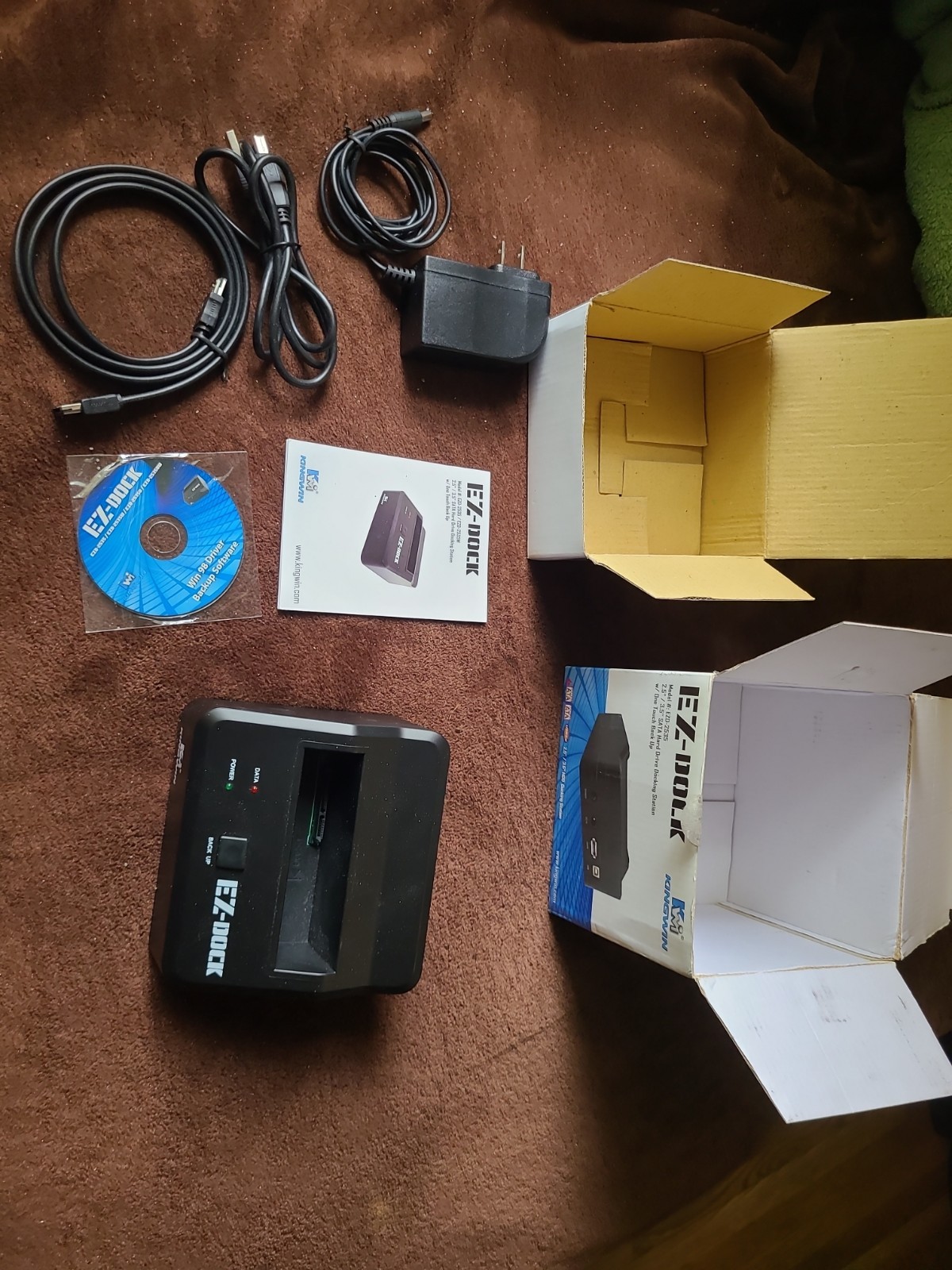 EZ-Dock Model #EZD-2535 SATA Hard DRIVE docking Station W/One Touch Back UP
