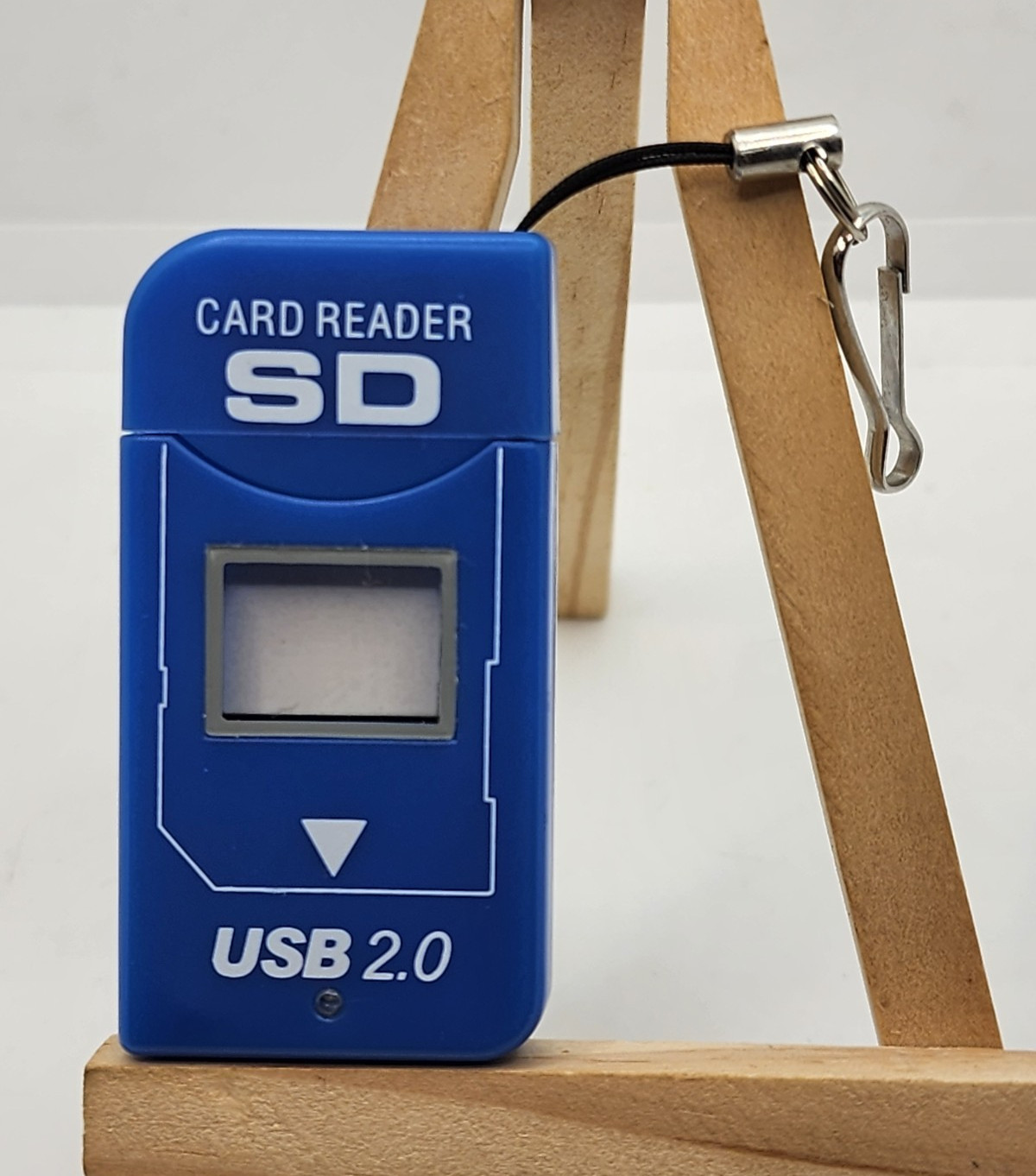 Mad Catz USB 2.0 SD/MMC/RS-MMC Card Reader R3409SIB Blue Universal