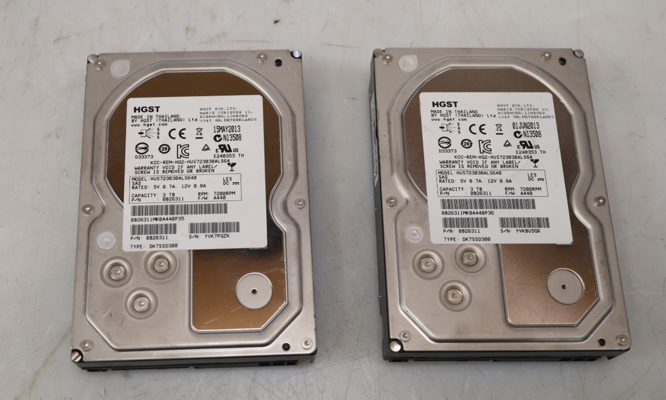 Lot 2x HGST Ultrastar 7K3000 3TB 3.5" 7200RPM SAS Hard Drive 0B26311