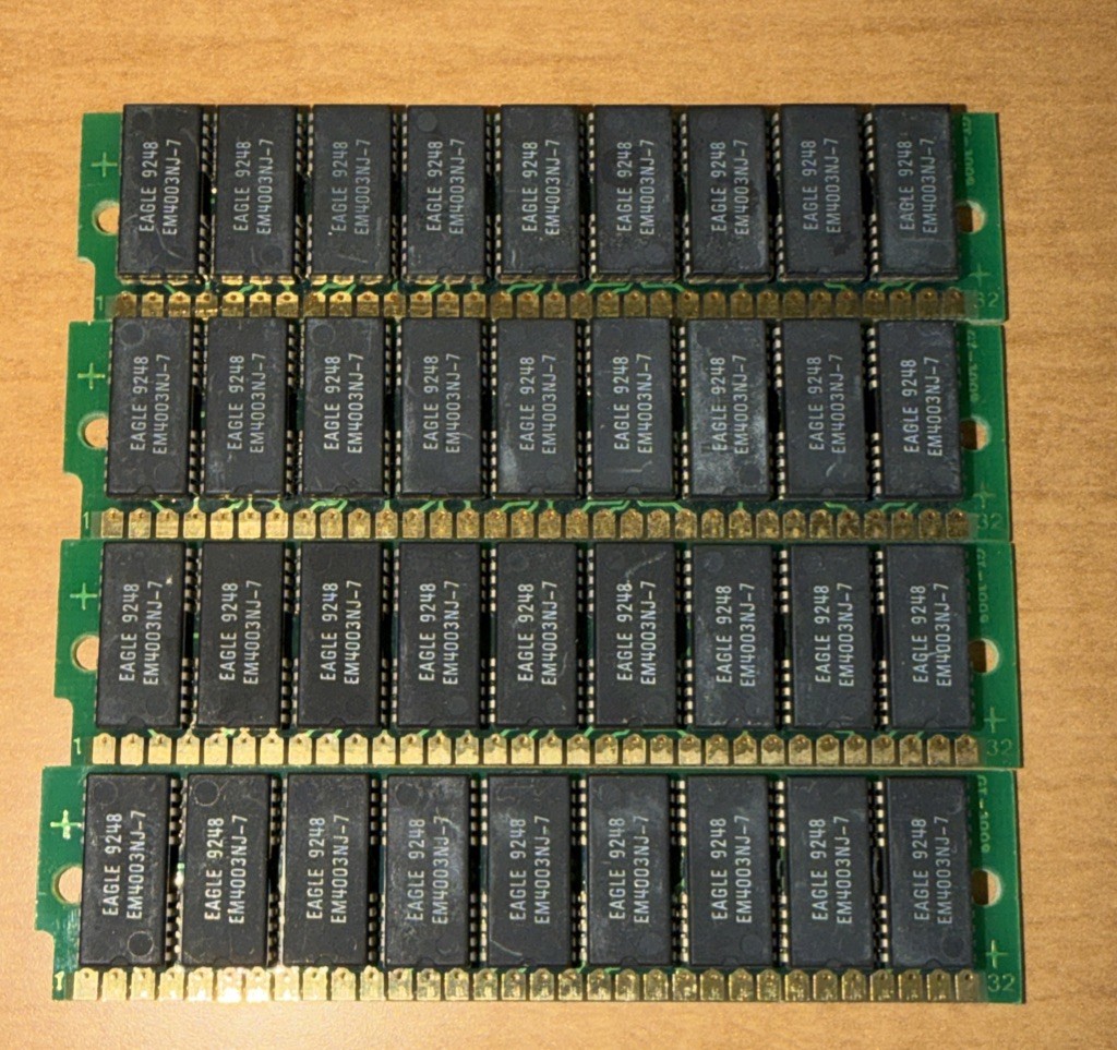 16MB 4 x 4MB 30-Pin SIMM 70ns Gold 9bit FPM Memory PC, IBM 286/386 Eagle Memory
