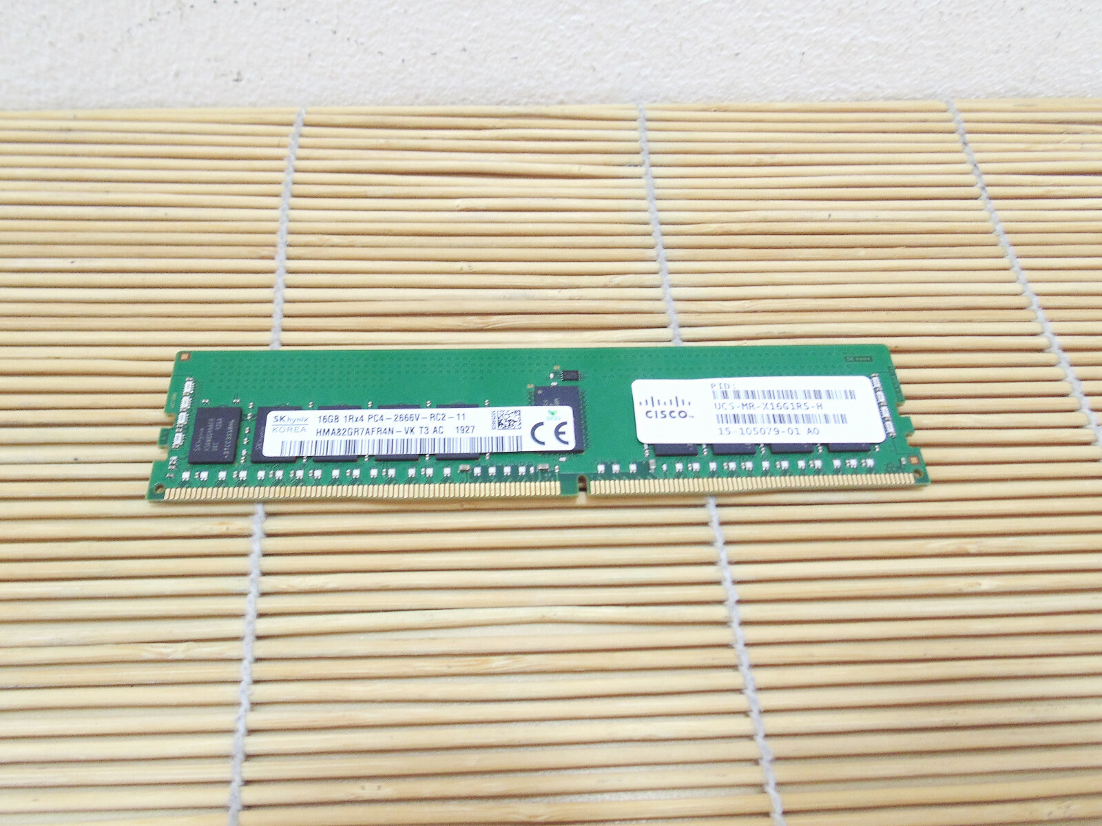 Cisco UCS-MR-X16G1RS-H 16GB DDR4-2666-MHz RDIMM PC4-21300 single rank x4 1.2v