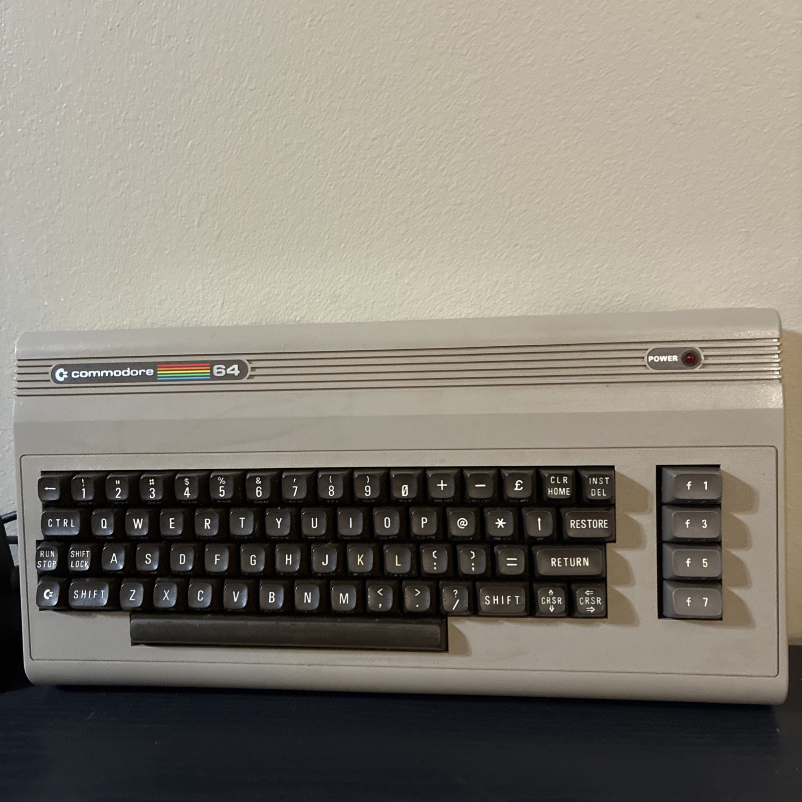 Commodore 64 Console Keyboard & Power Supply TESTED And WORKS