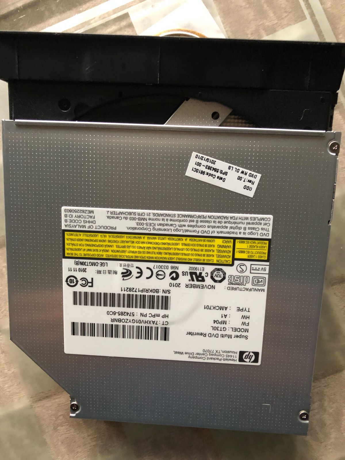 HP 2000-2 2000z-2A CD/DVD Burner Player w/Bezel